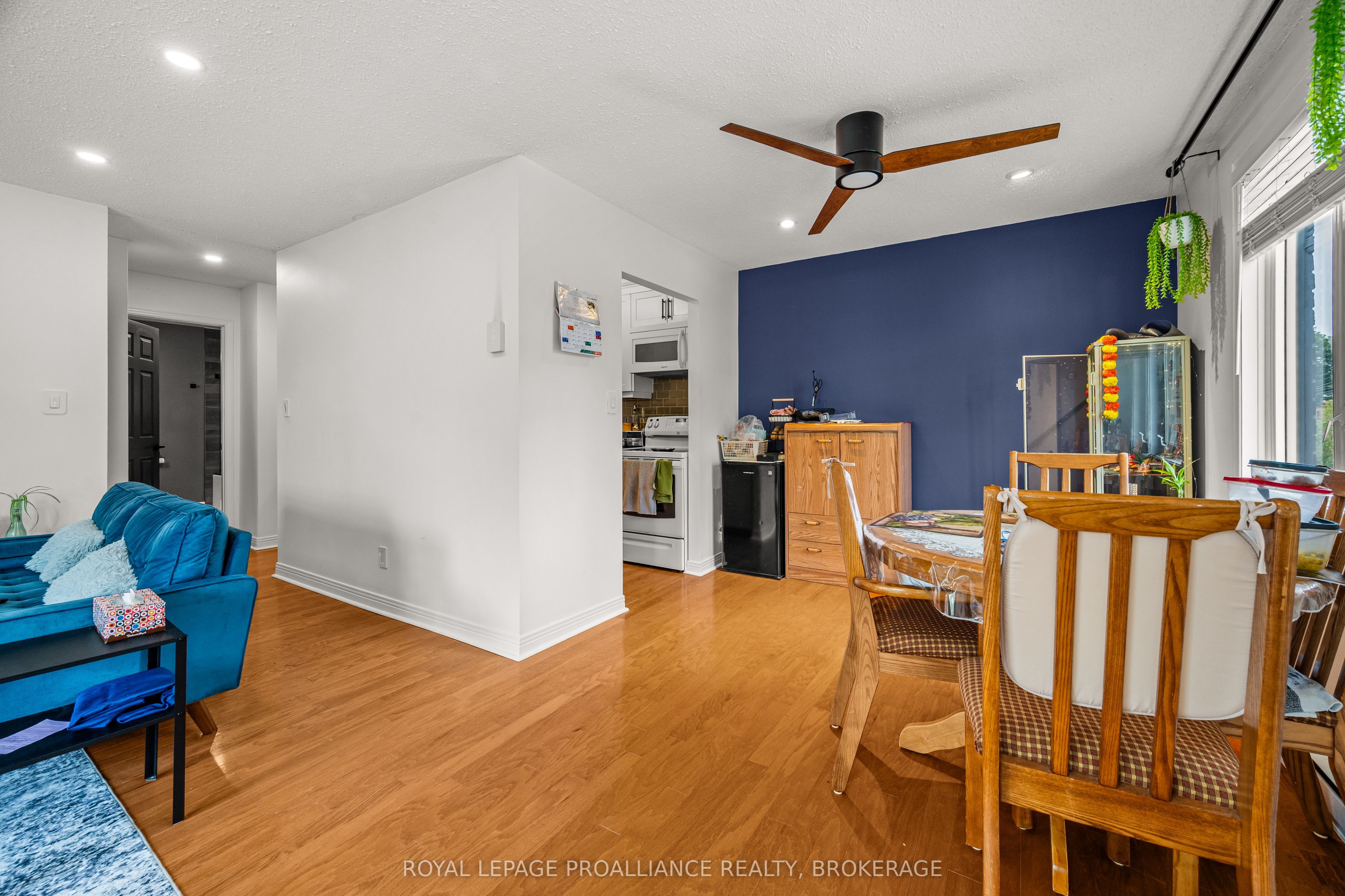 315 Regent Street 201 Property Photo 16