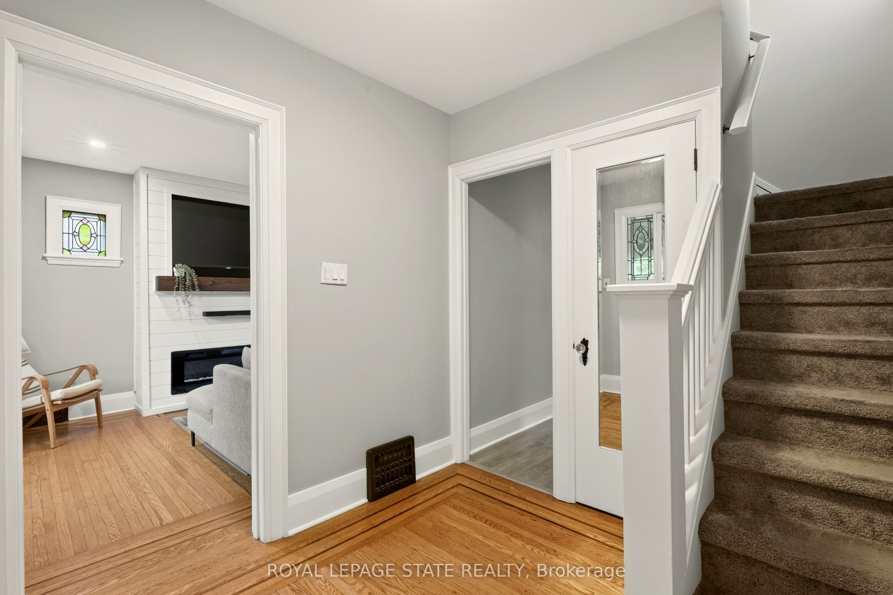 38 East 17th Street Property Photo 6