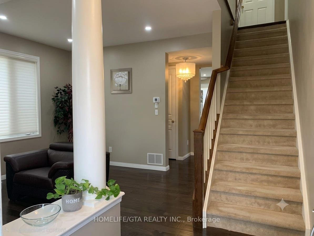 59 Brayshaw Drive Upper Property Photo 6