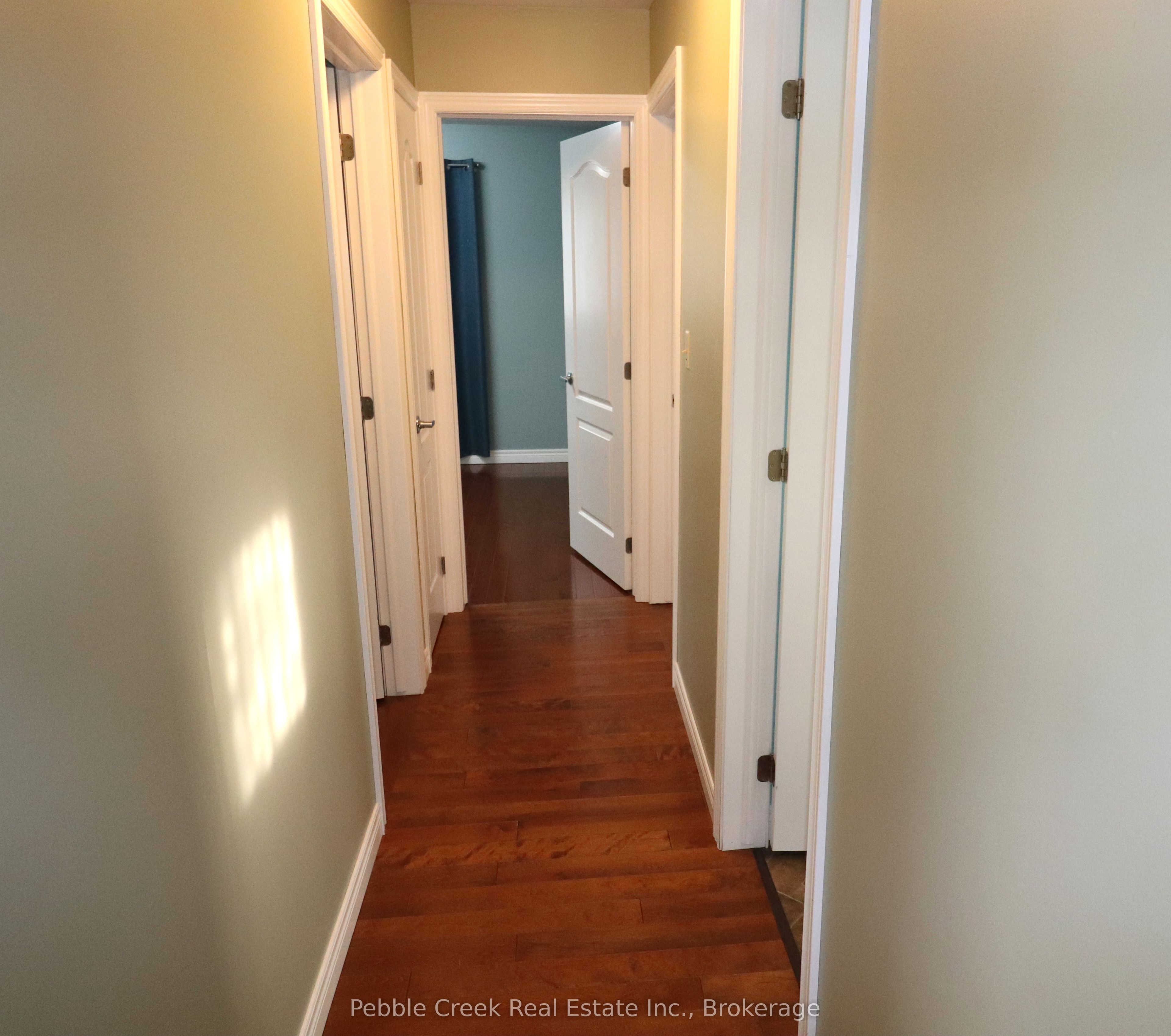 21 Suncoast Drive W Property Photo 13