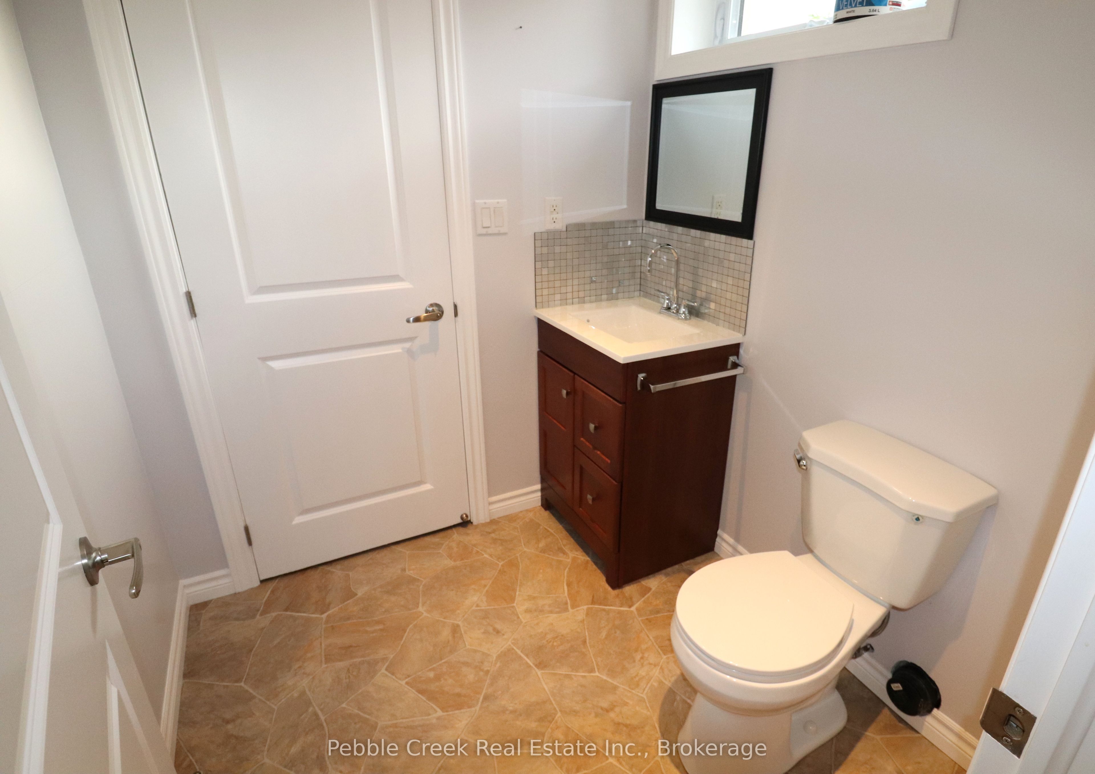 21 Suncoast Drive W Property Photo 28