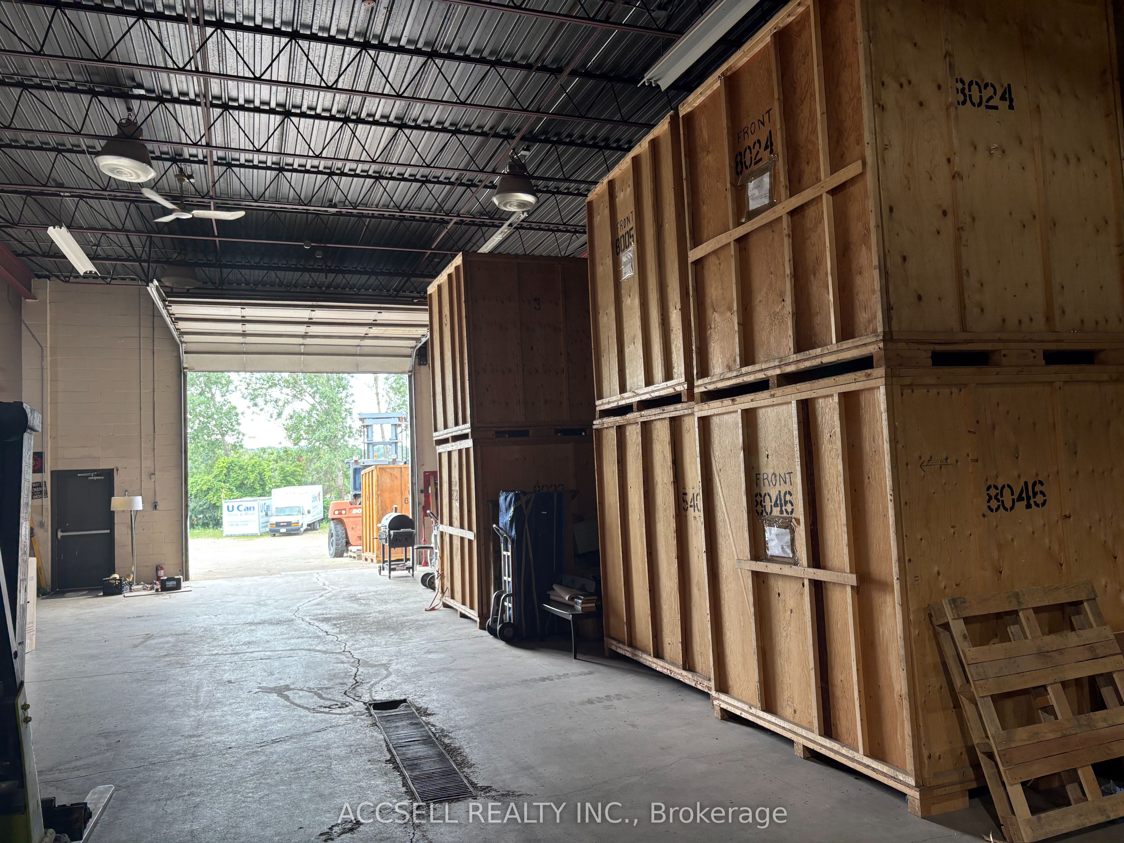 515 Conestogo Road Property Photo 11