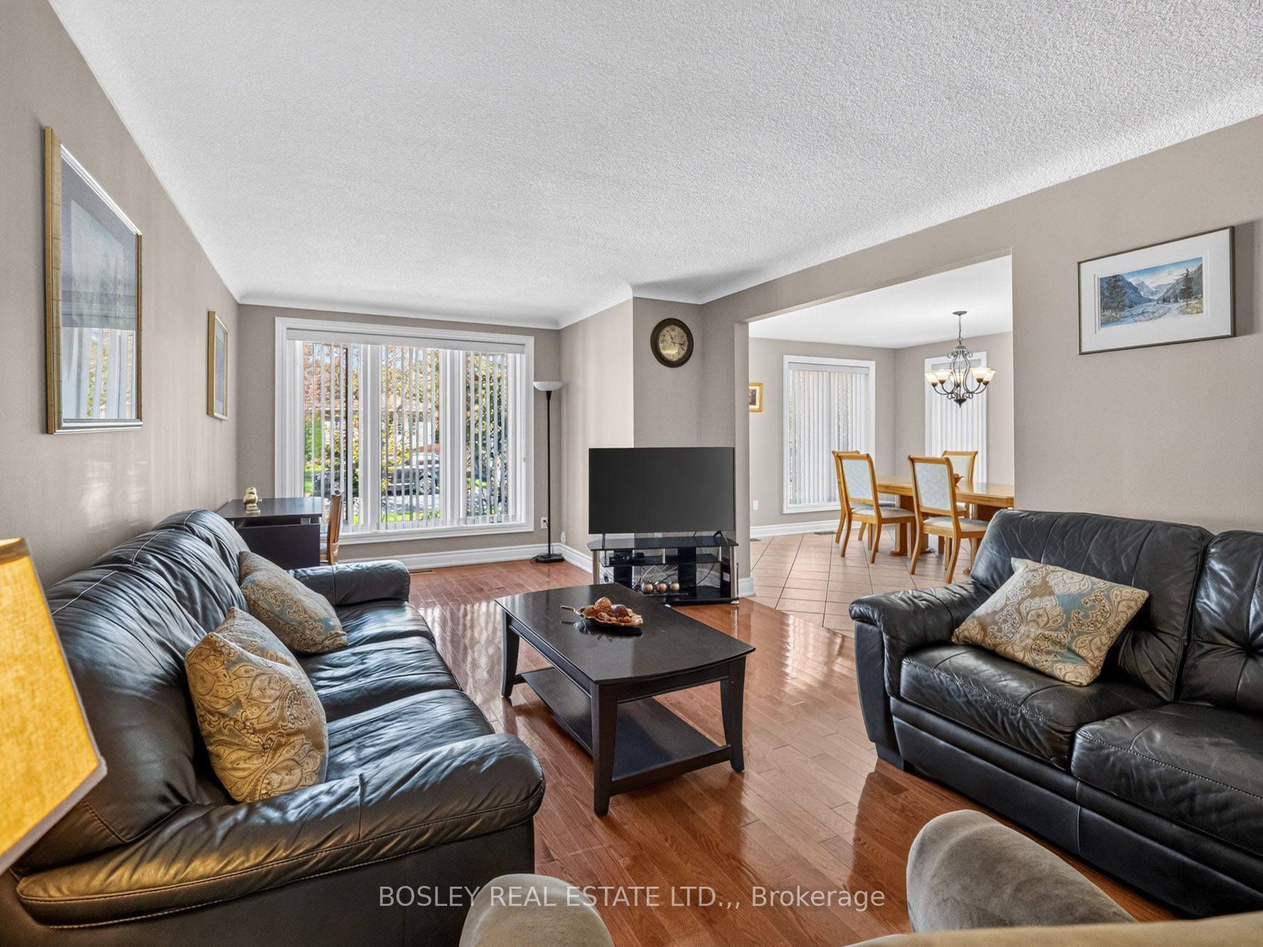 5 Bendingroad Crescent Property Photo 3