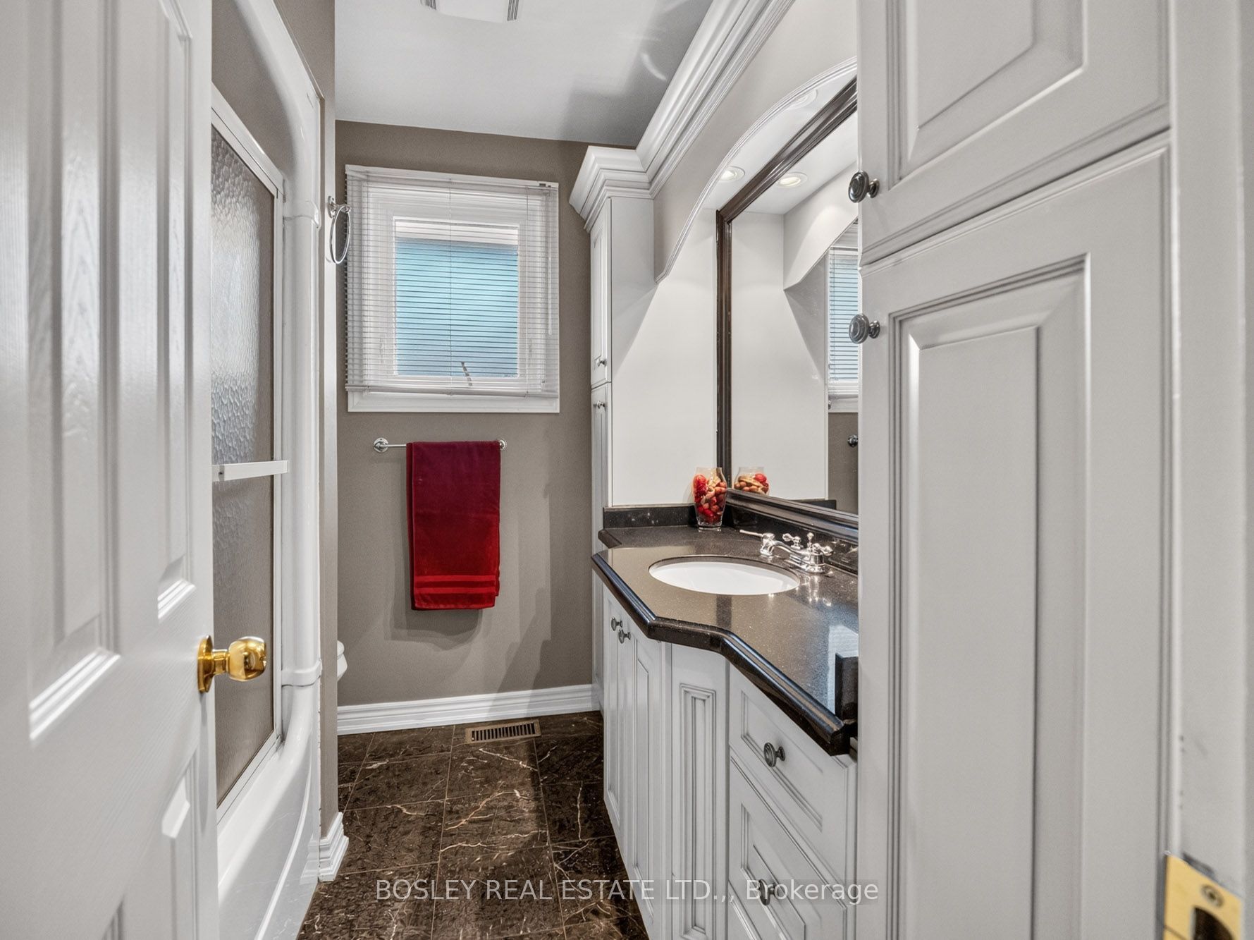 5 Bendingroad Crescent Property Photo 15