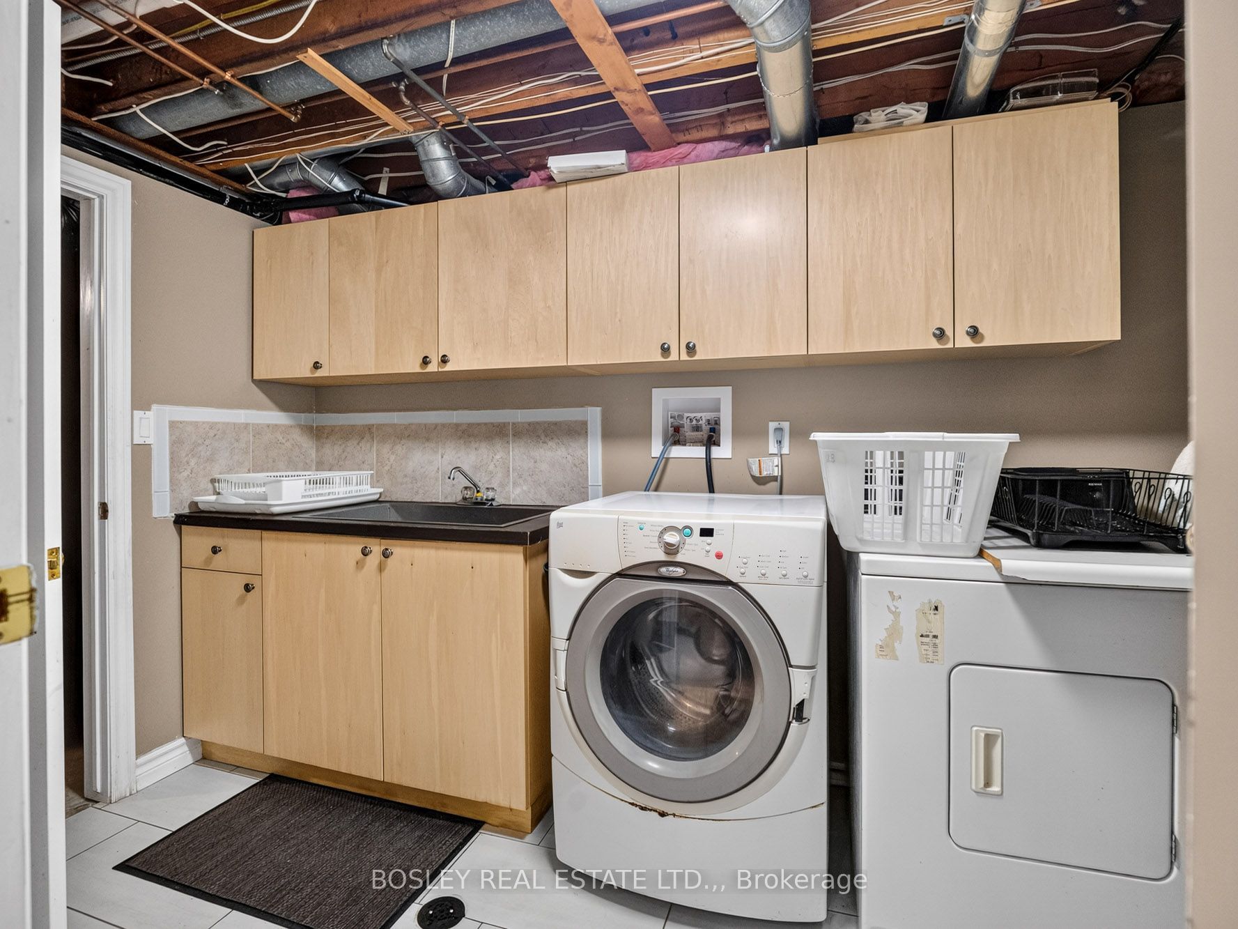 5 Bendingroad Crescent Property Photo 24