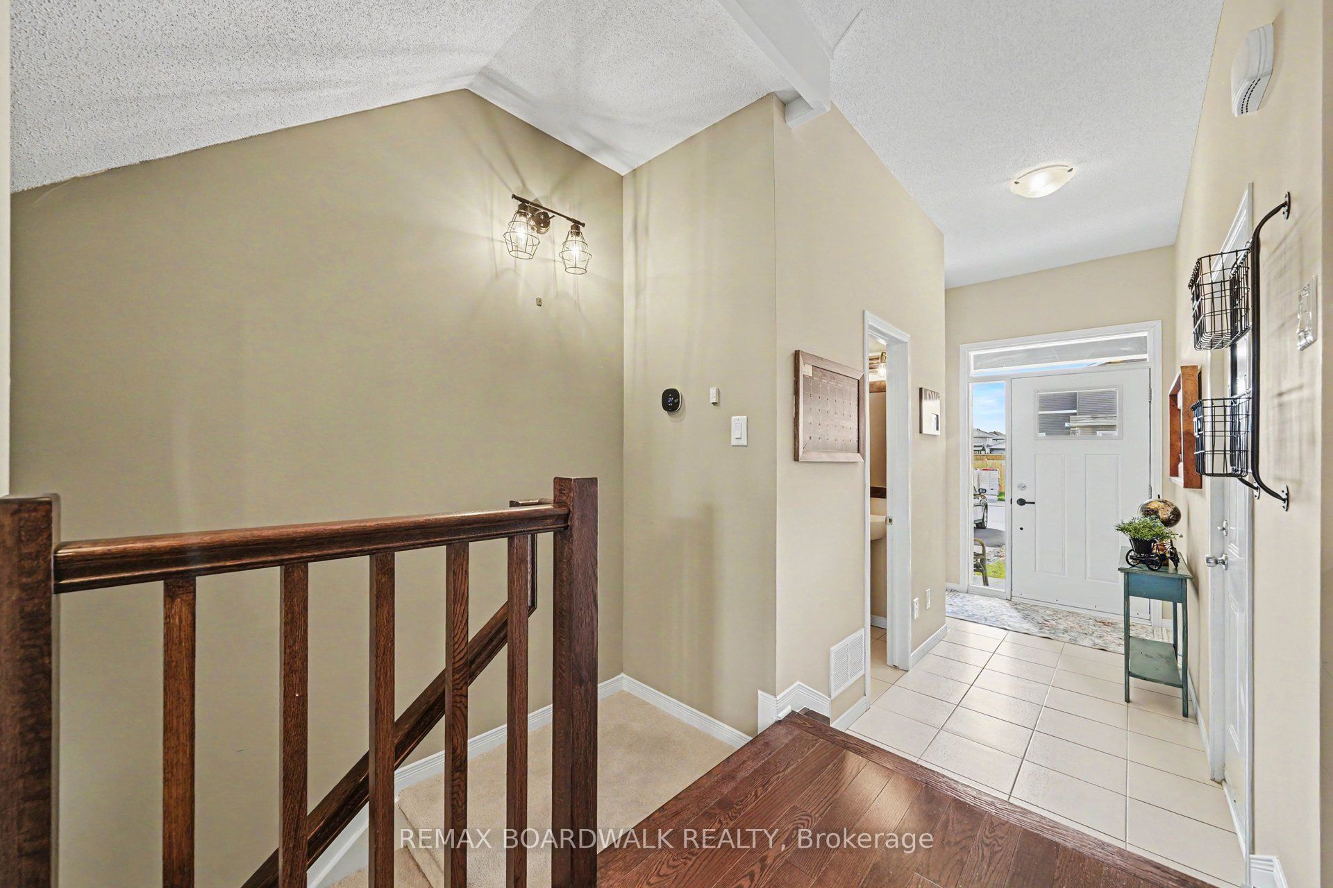 66 Riddell Street Property Photo 4