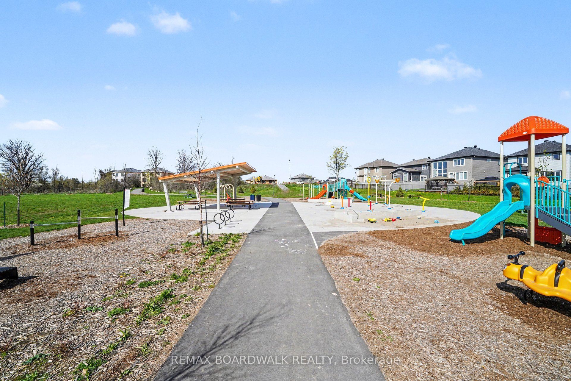 66 Riddell Street Property Photo 30