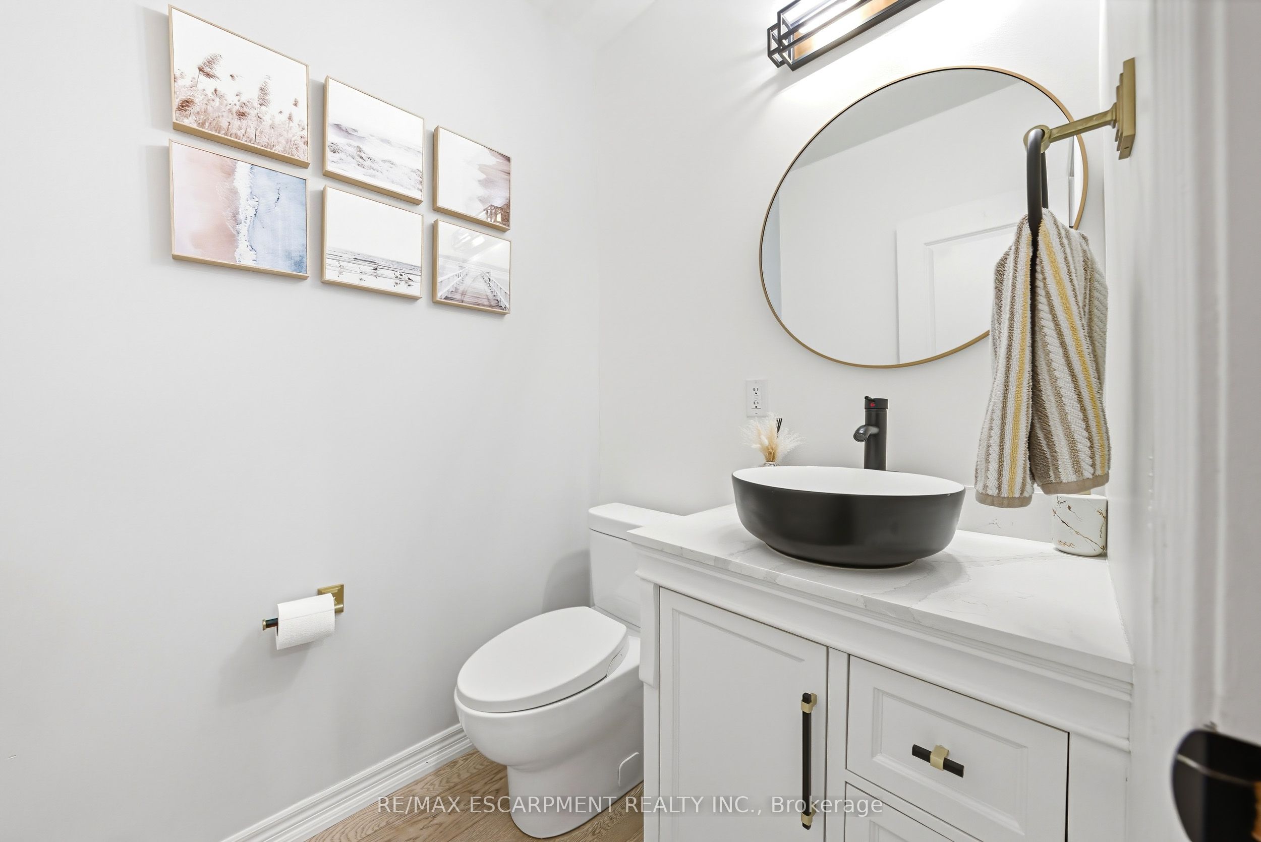 90 Robertson Road Property Photo 21