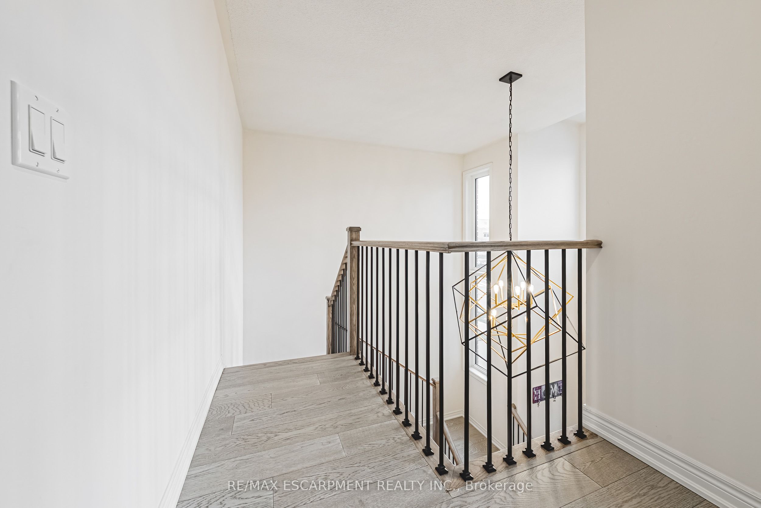 90 Robertson Road Property Photo 23