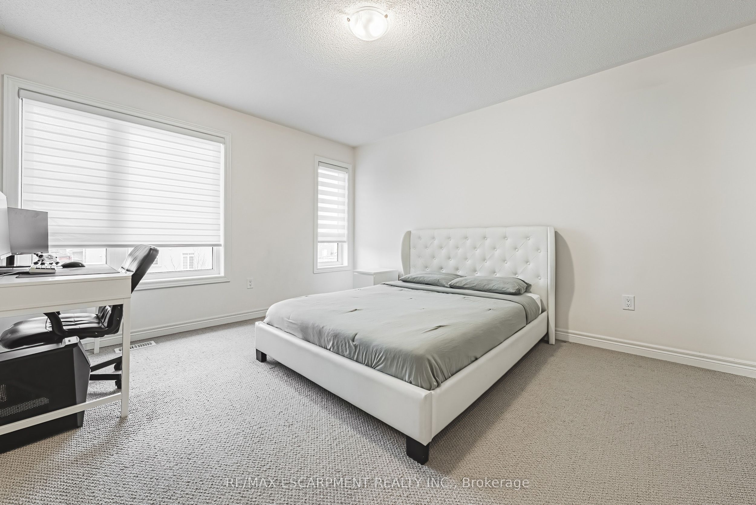 90 Robertson Road Property Photo 33