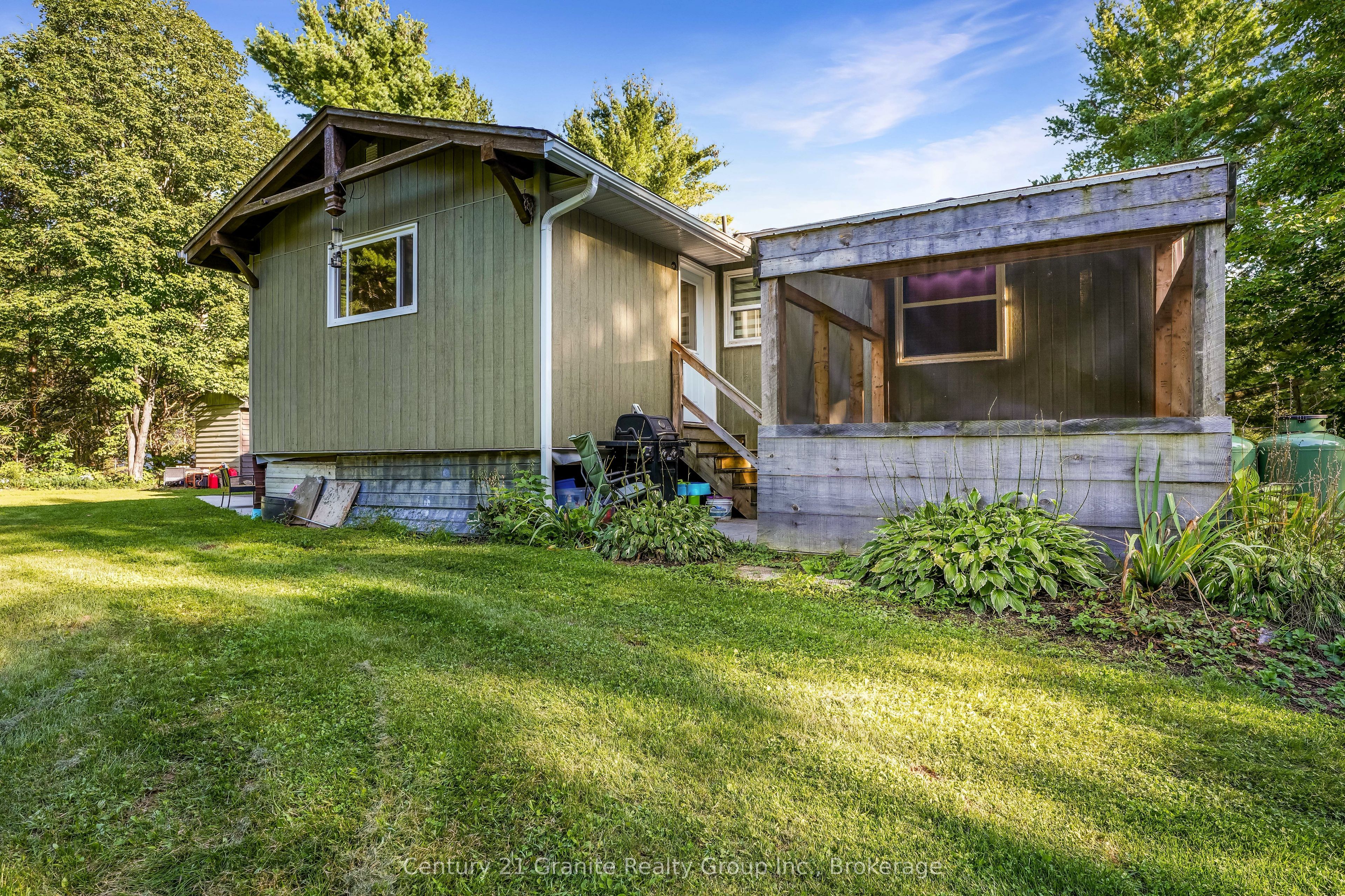 528 South Baptiste Lake Road Property Photo 22