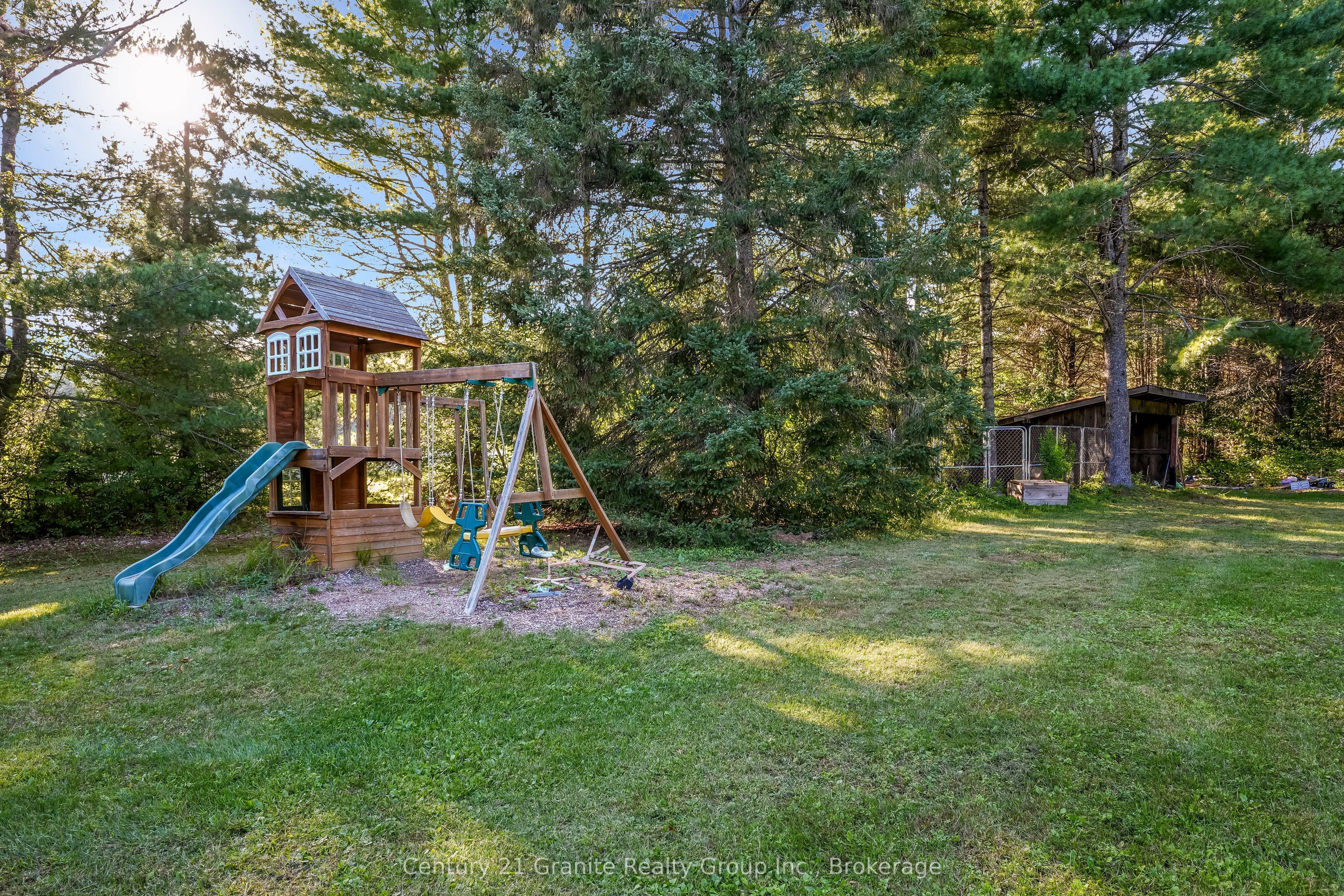528 South Baptiste Lake Road Property Photo 23
