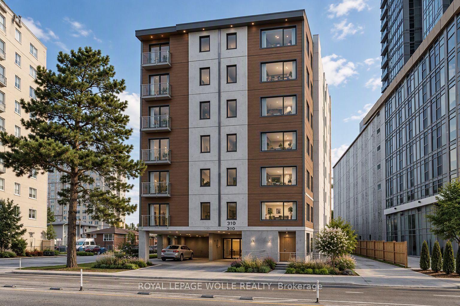 310 King Street N Property Photo 1