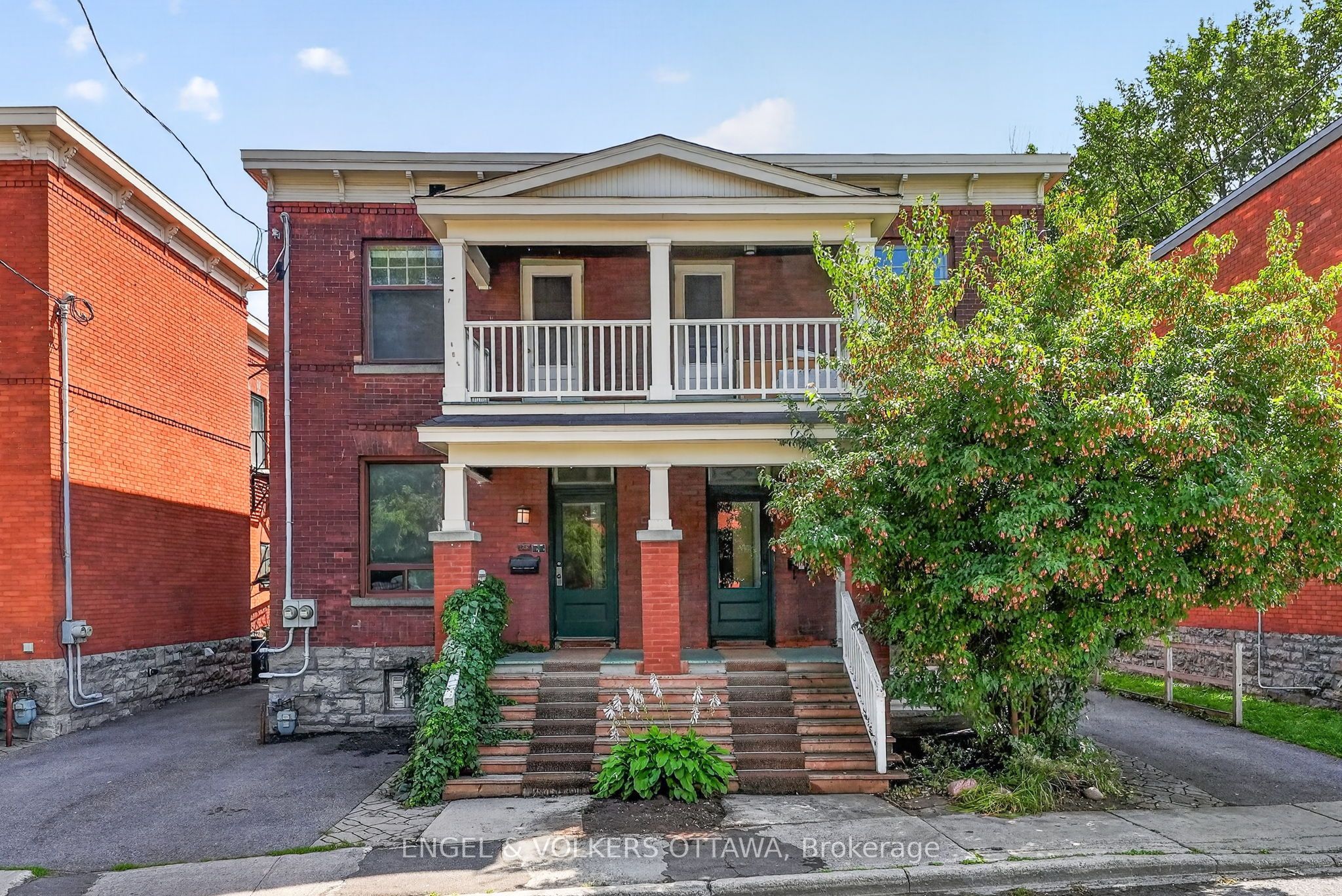 128 Second Avenue Property Photo 1