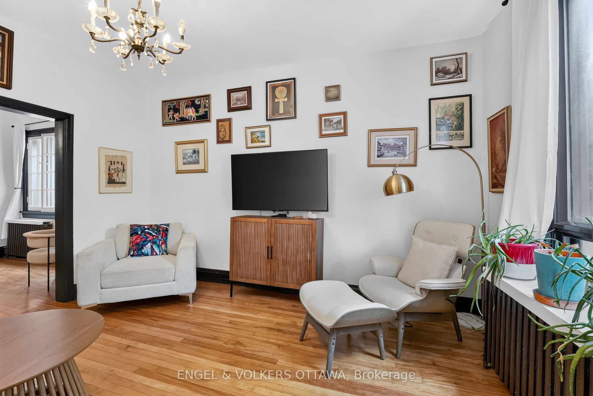 128 Second Avenue Property Photo 6