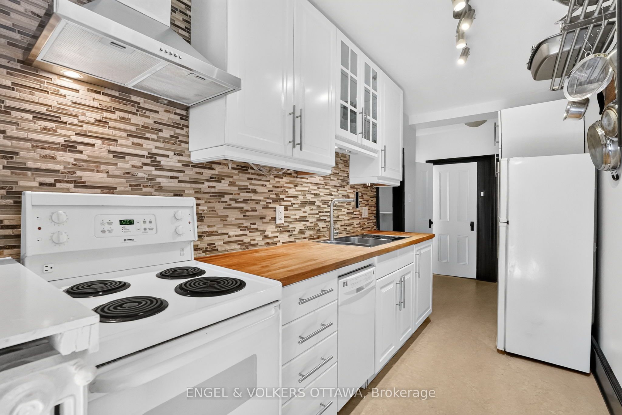 128 Second Avenue Property Photo 13
