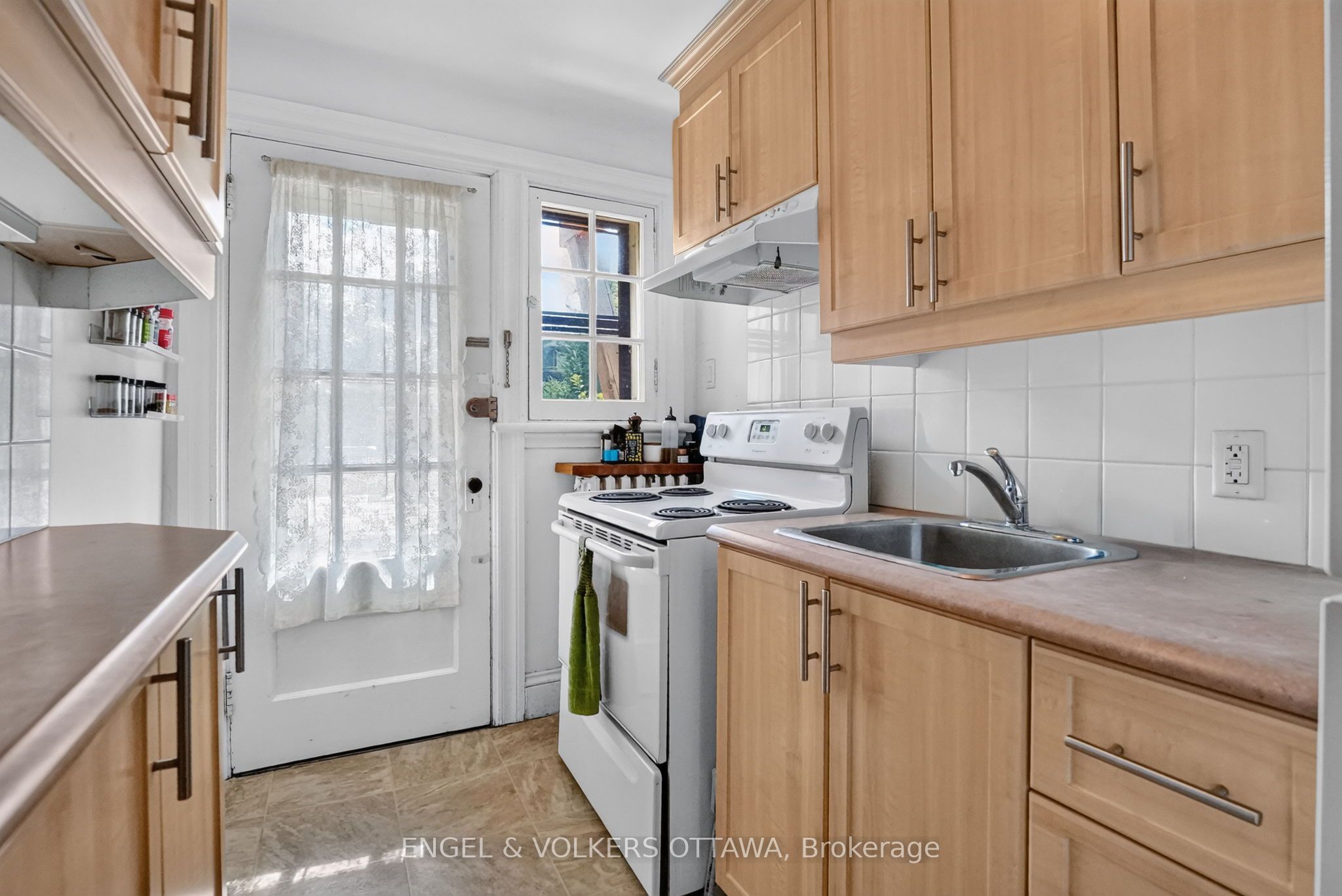 128 Second Avenue Property Photo 38