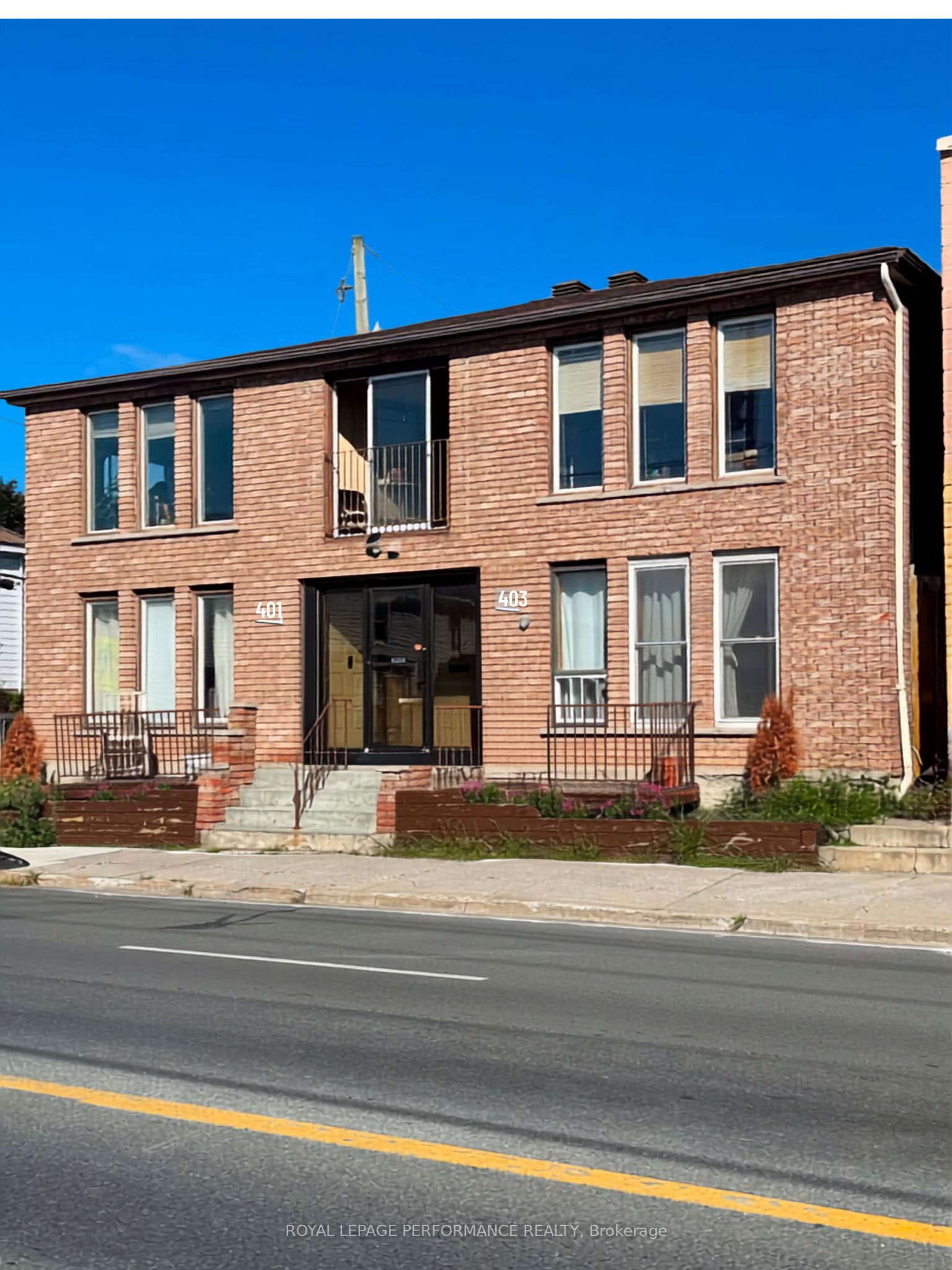 401-403 Water Street E Property Photo 2