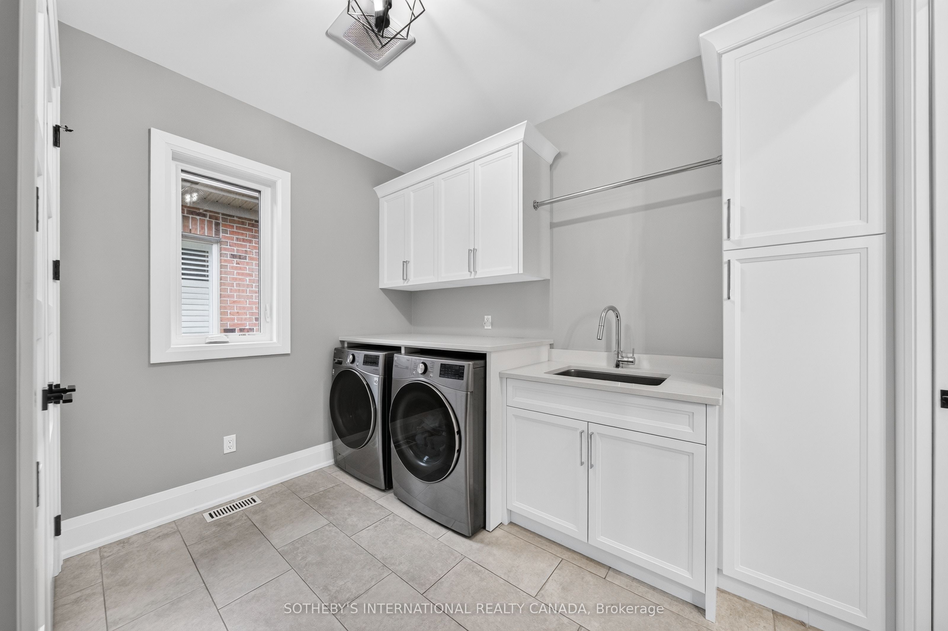 15 Langton Drive Property Photo 25