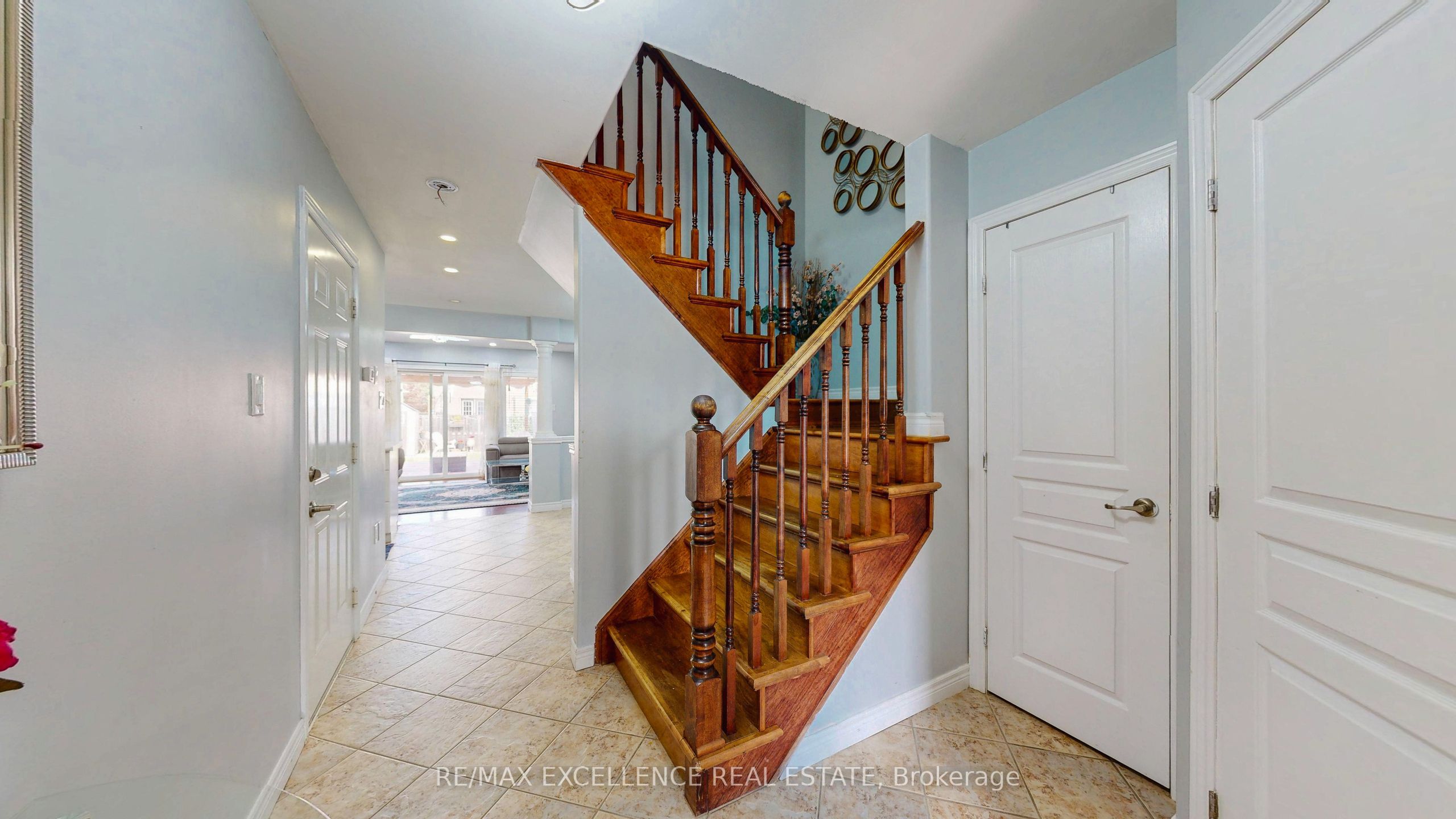 4875 Adam Court Property Photo 4