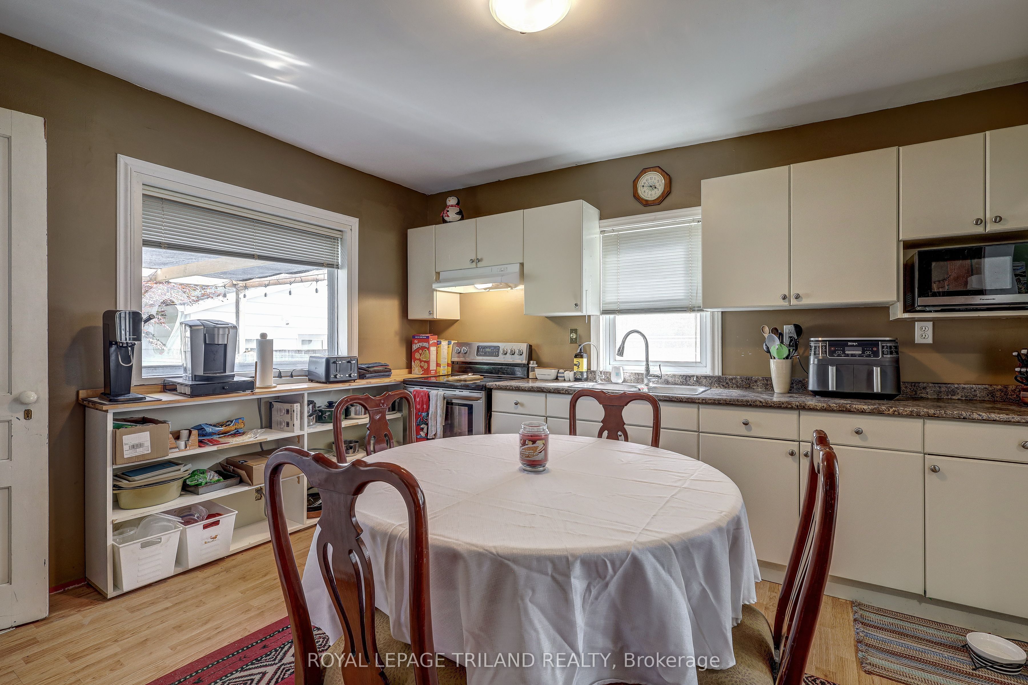 54 Barwick Street Property Photo 33