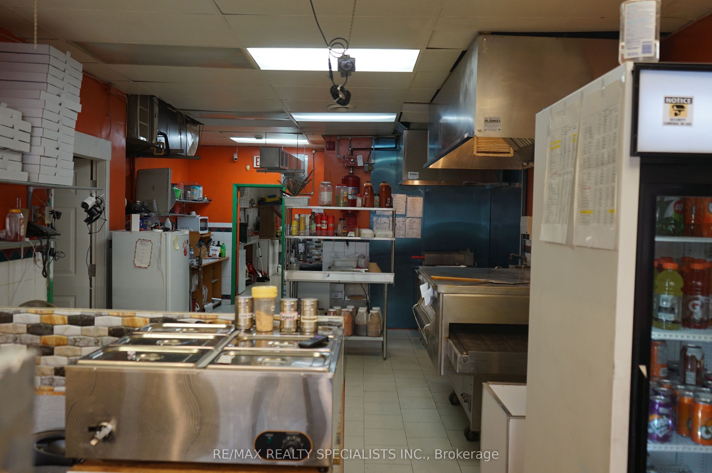 157 King Street E Property Photo 14