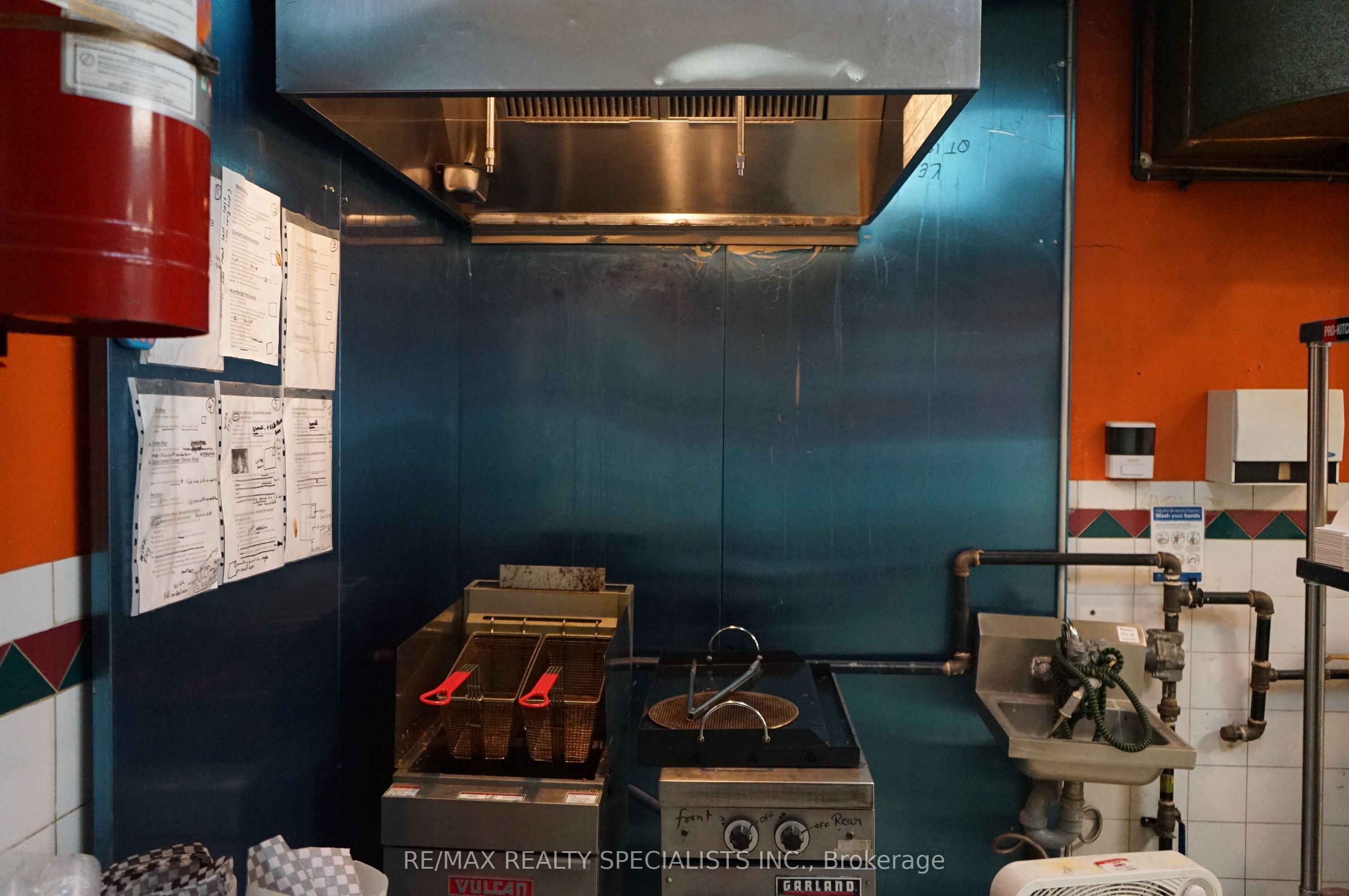 157 King Street E Property Photo 19