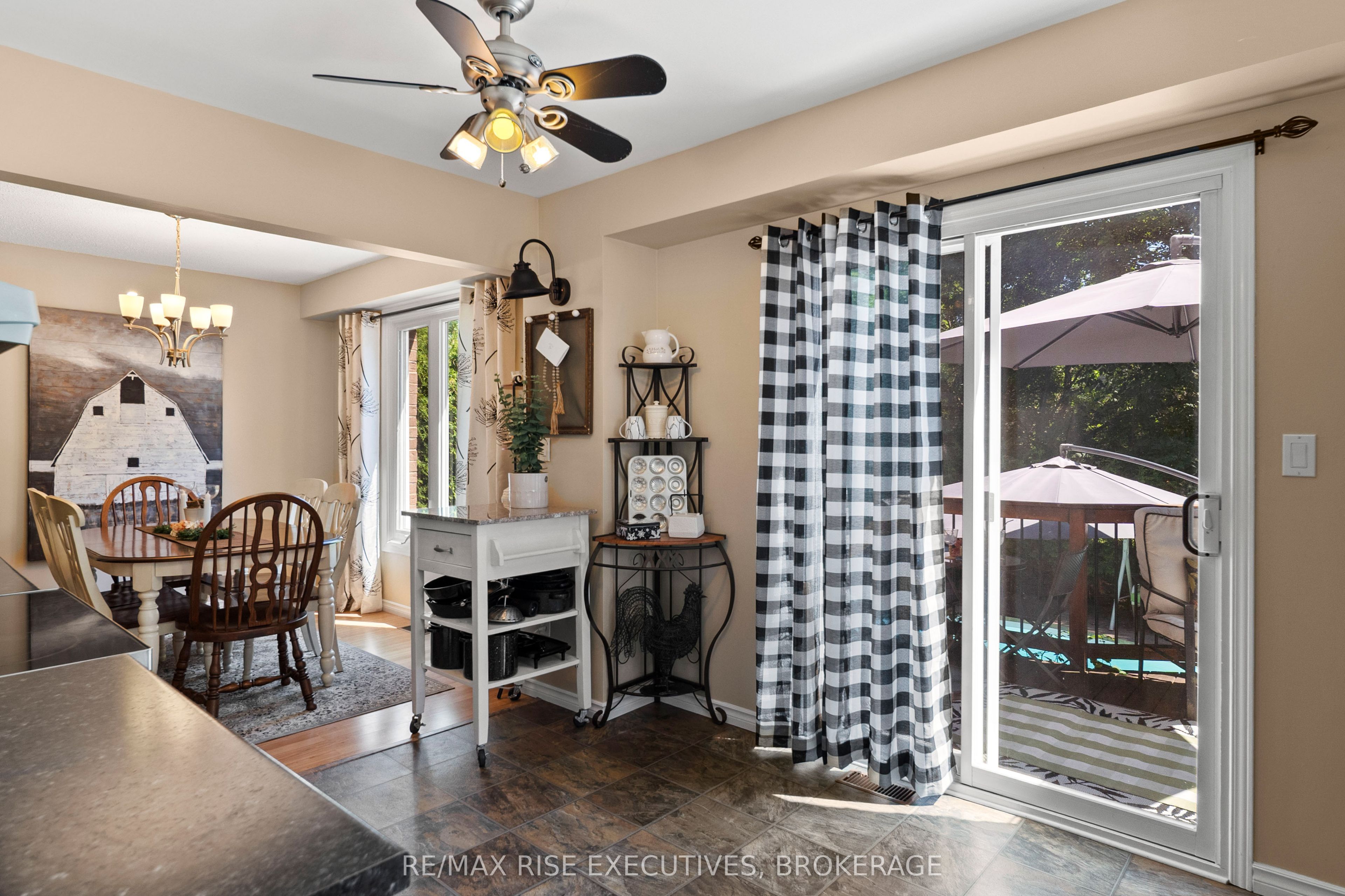149 Grenadier Drive Property Photo 13