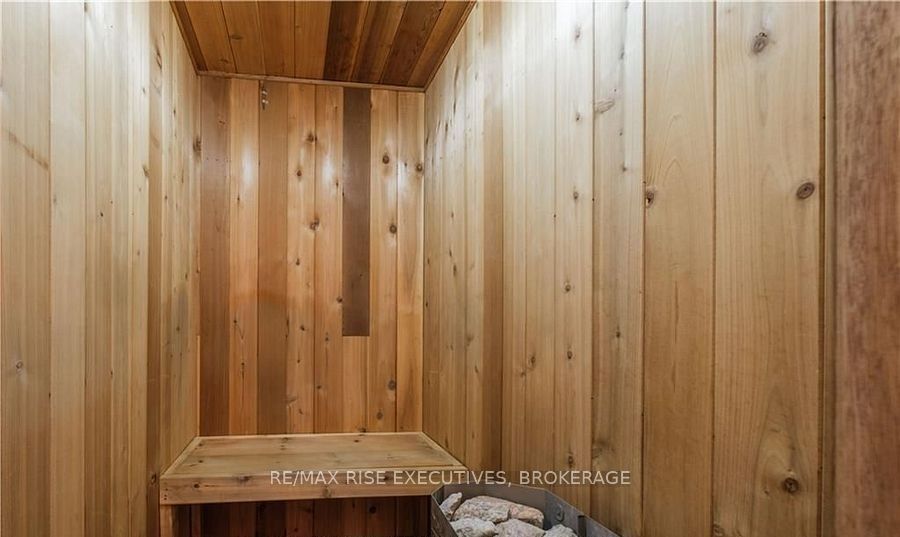 149 Grenadier Drive Property Photo 31