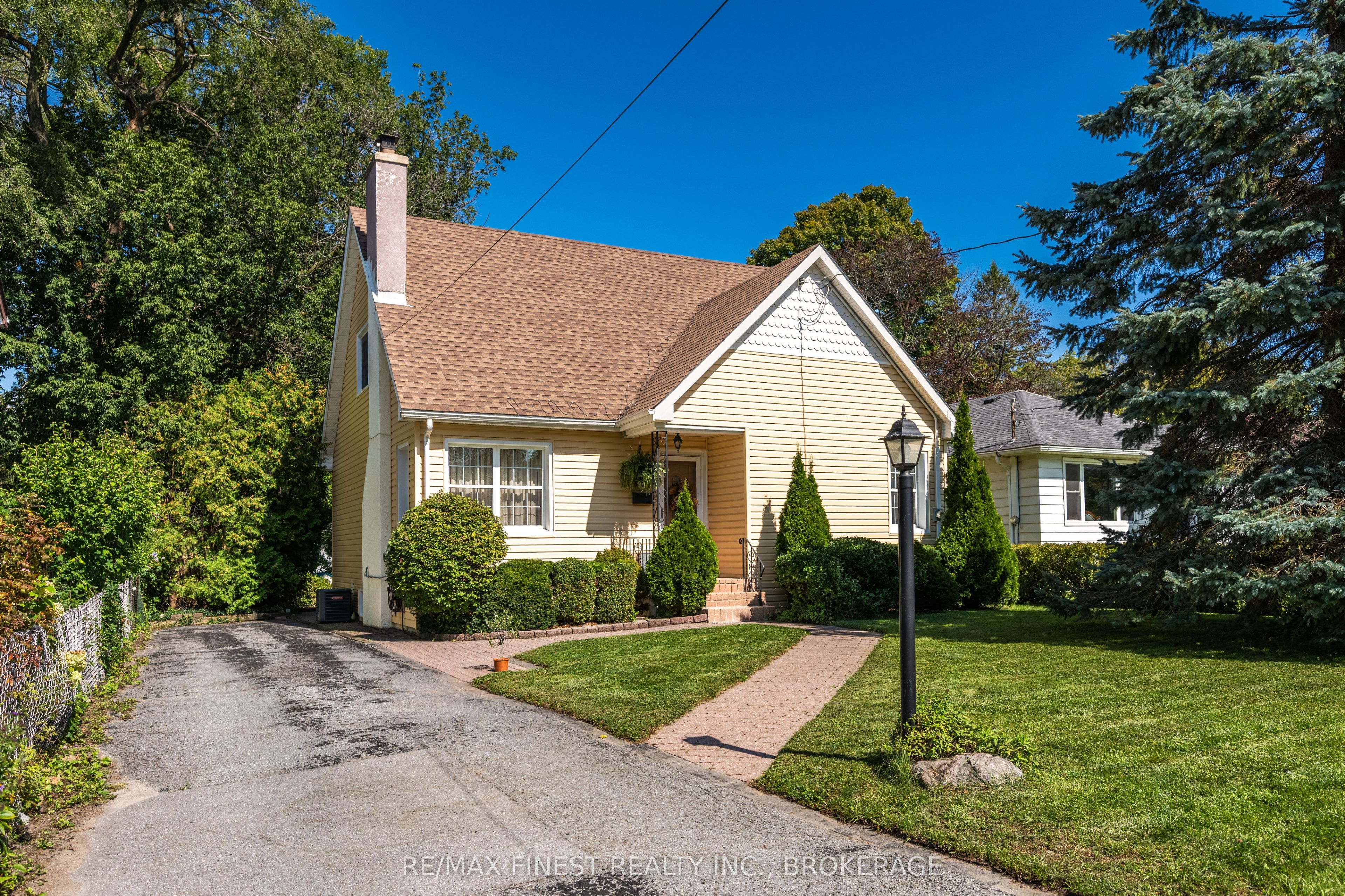 15 Alexander Street Property Photo 2