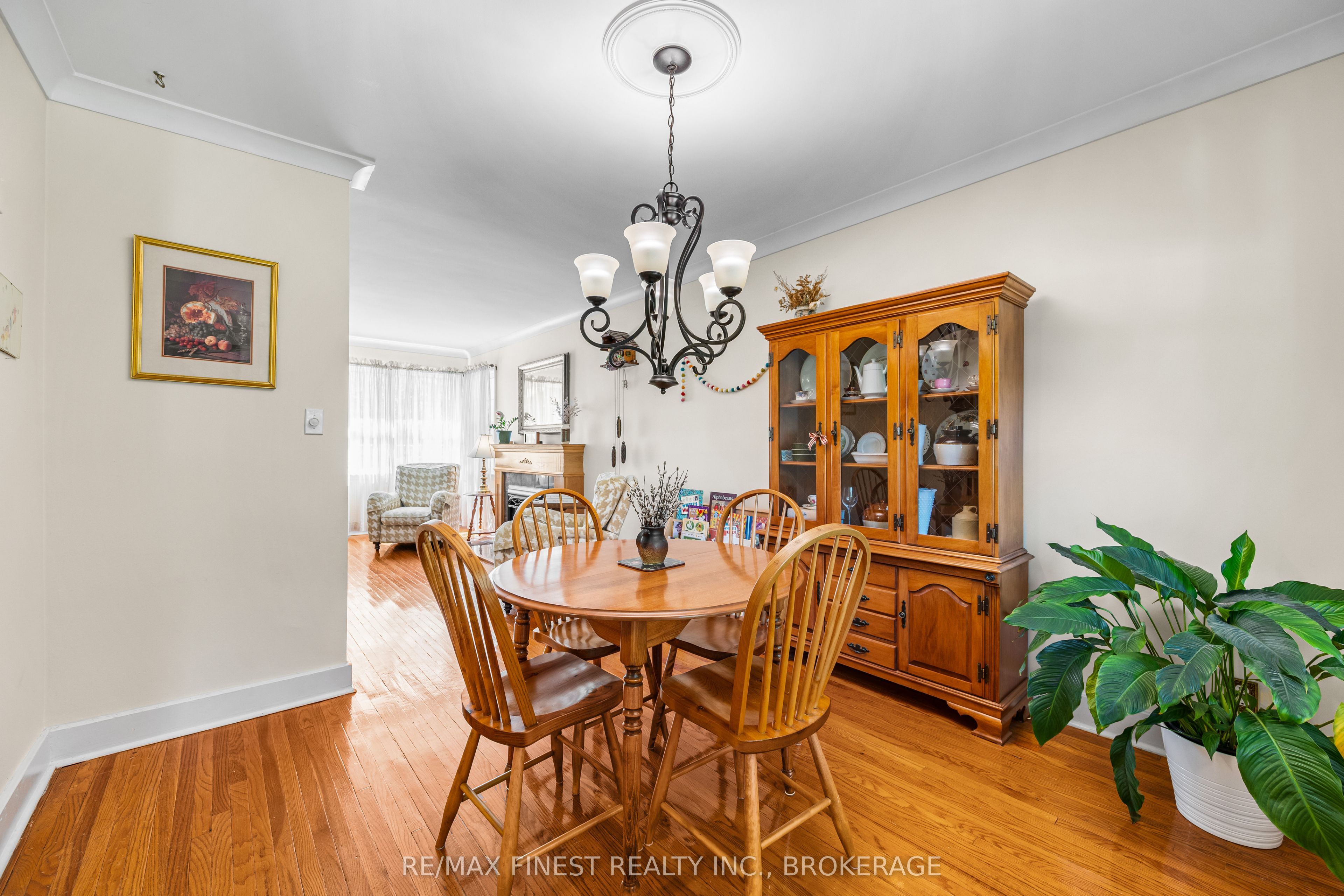 15 Alexander Street Property Photo 9