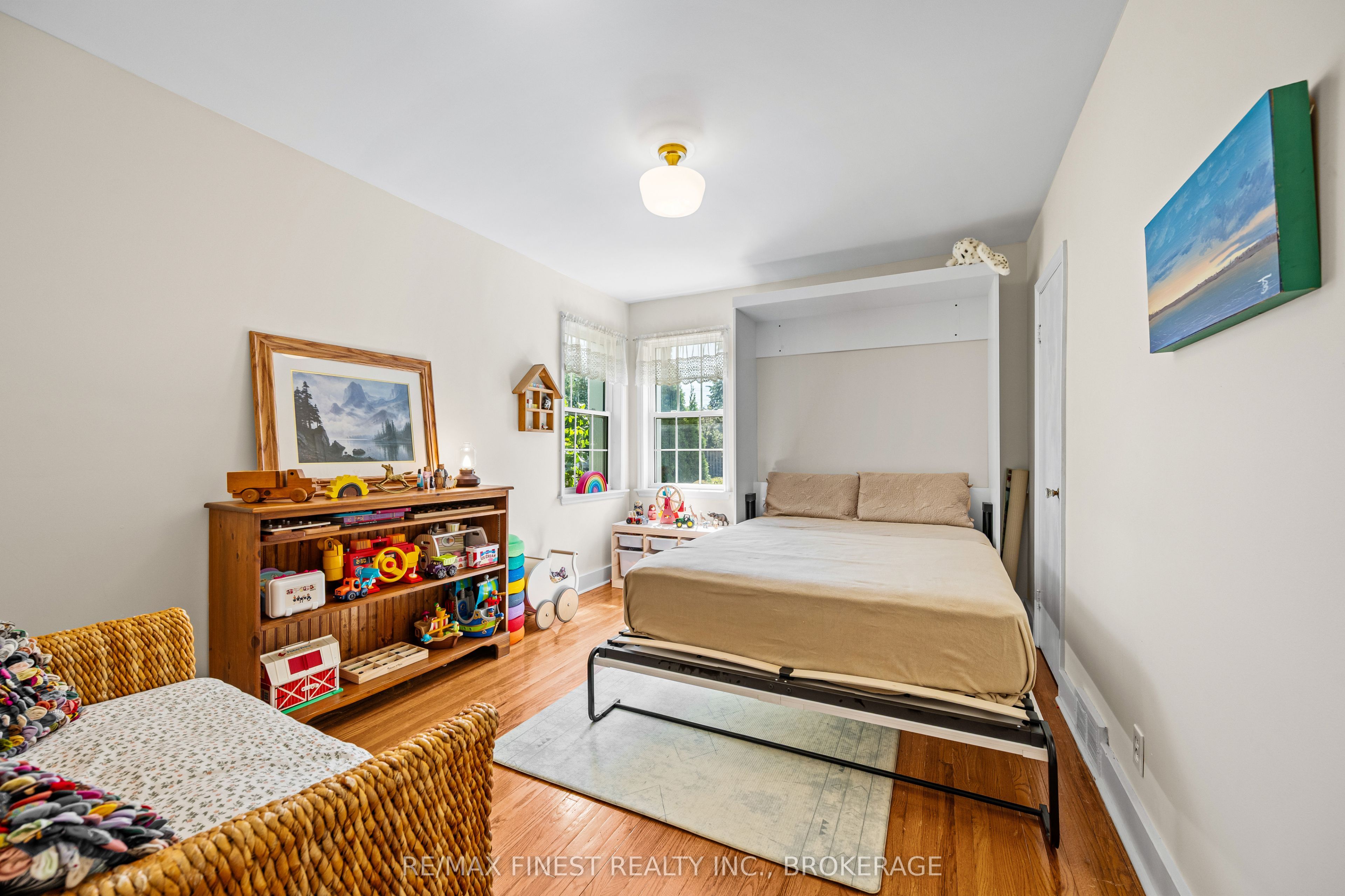 15 Alexander Street Property Photo 21