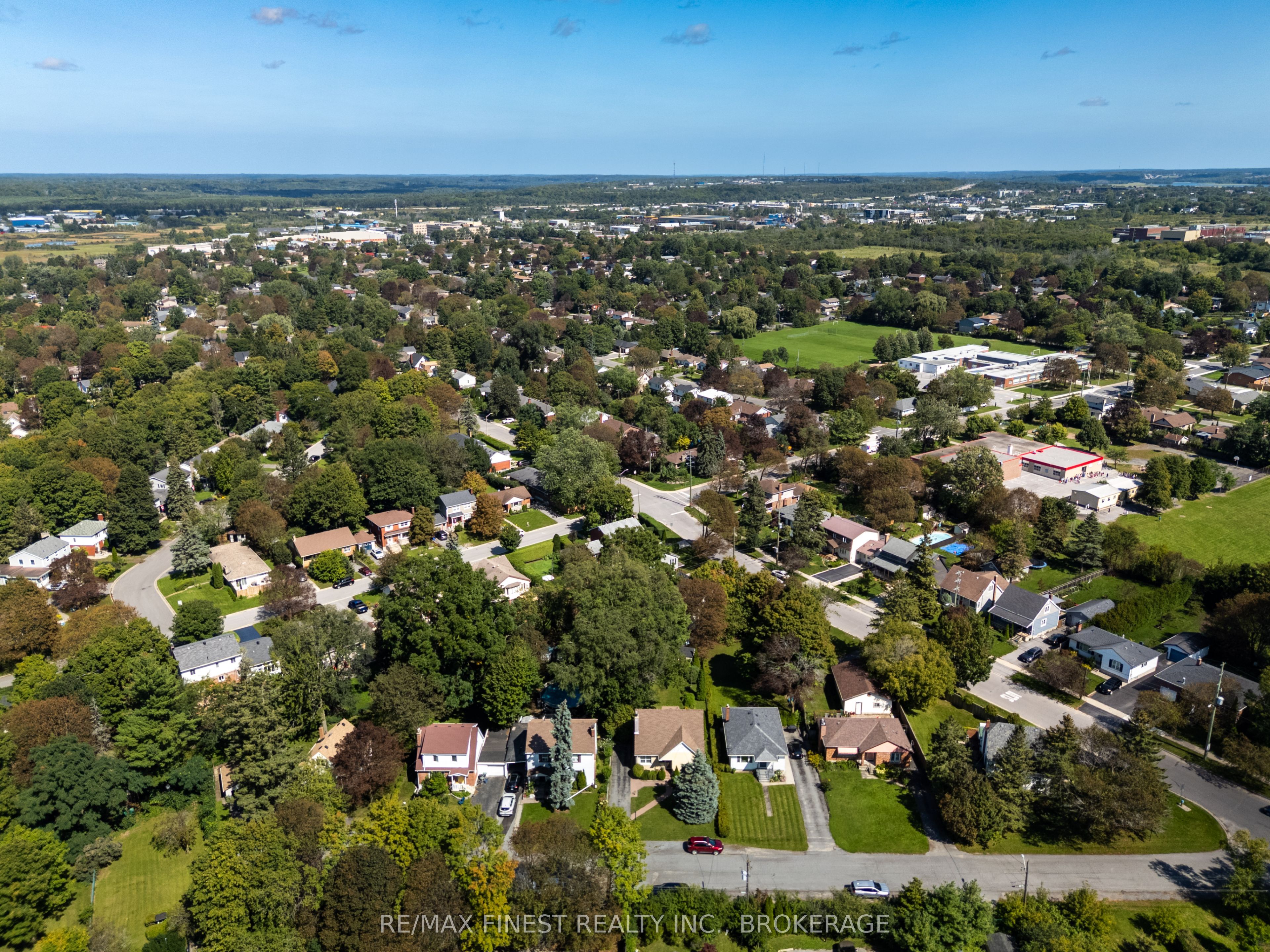 15 Alexander Street Property Photo 44