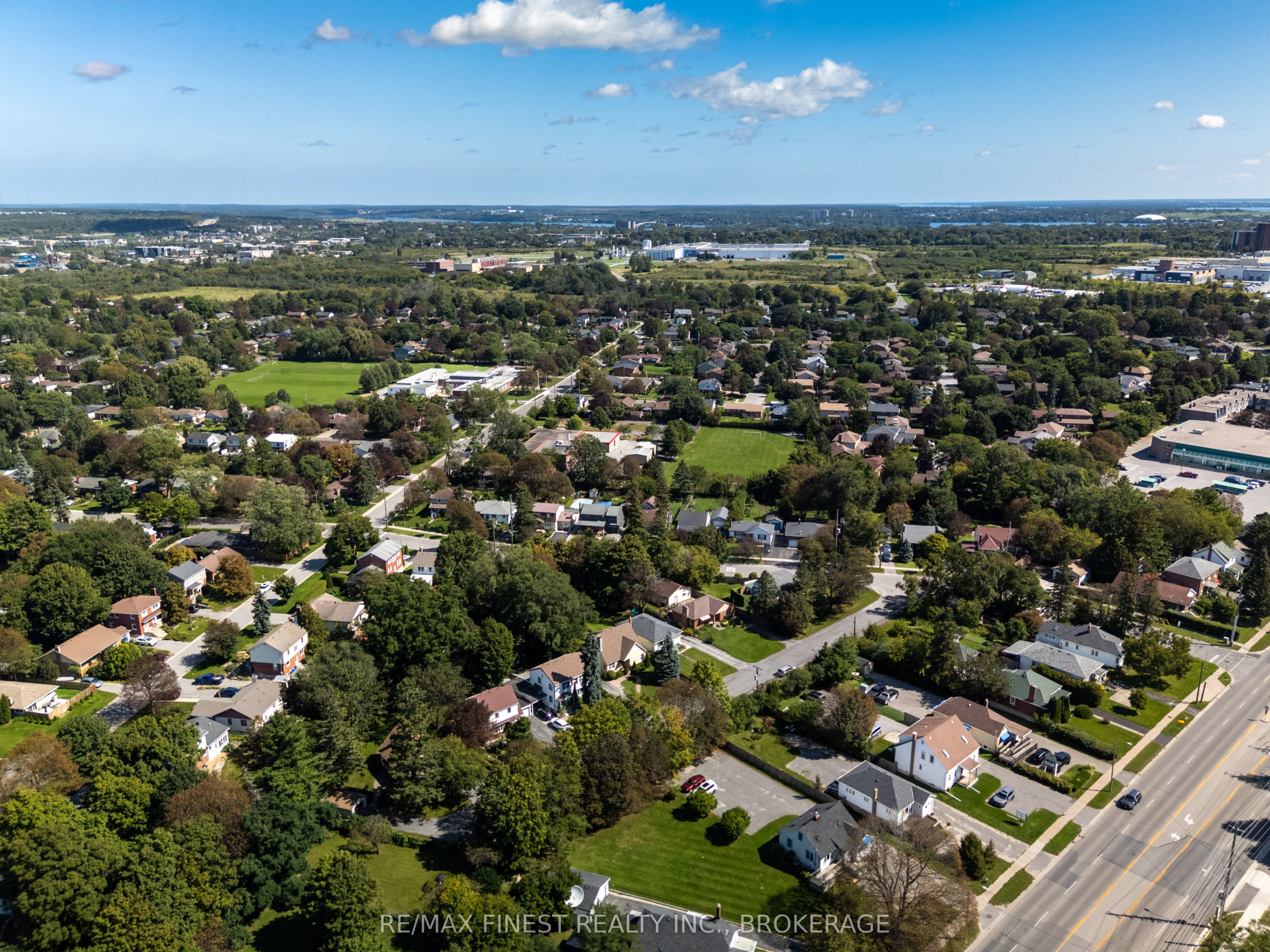 15 Alexander Street Property Photo 50