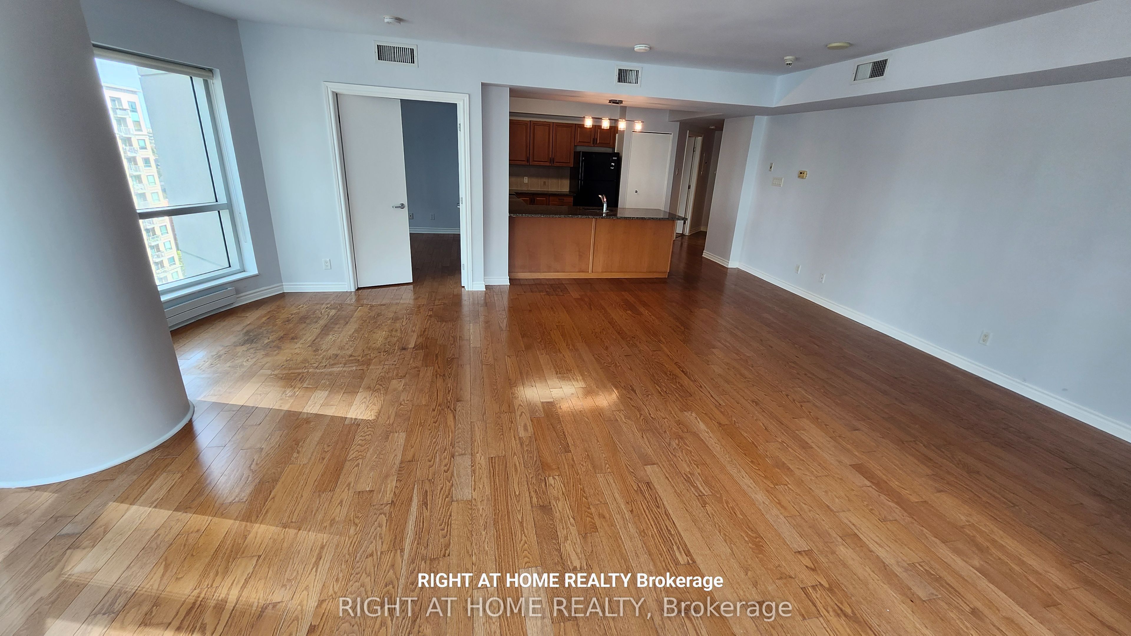 234 Rideau Street 1104 Property Photo 14