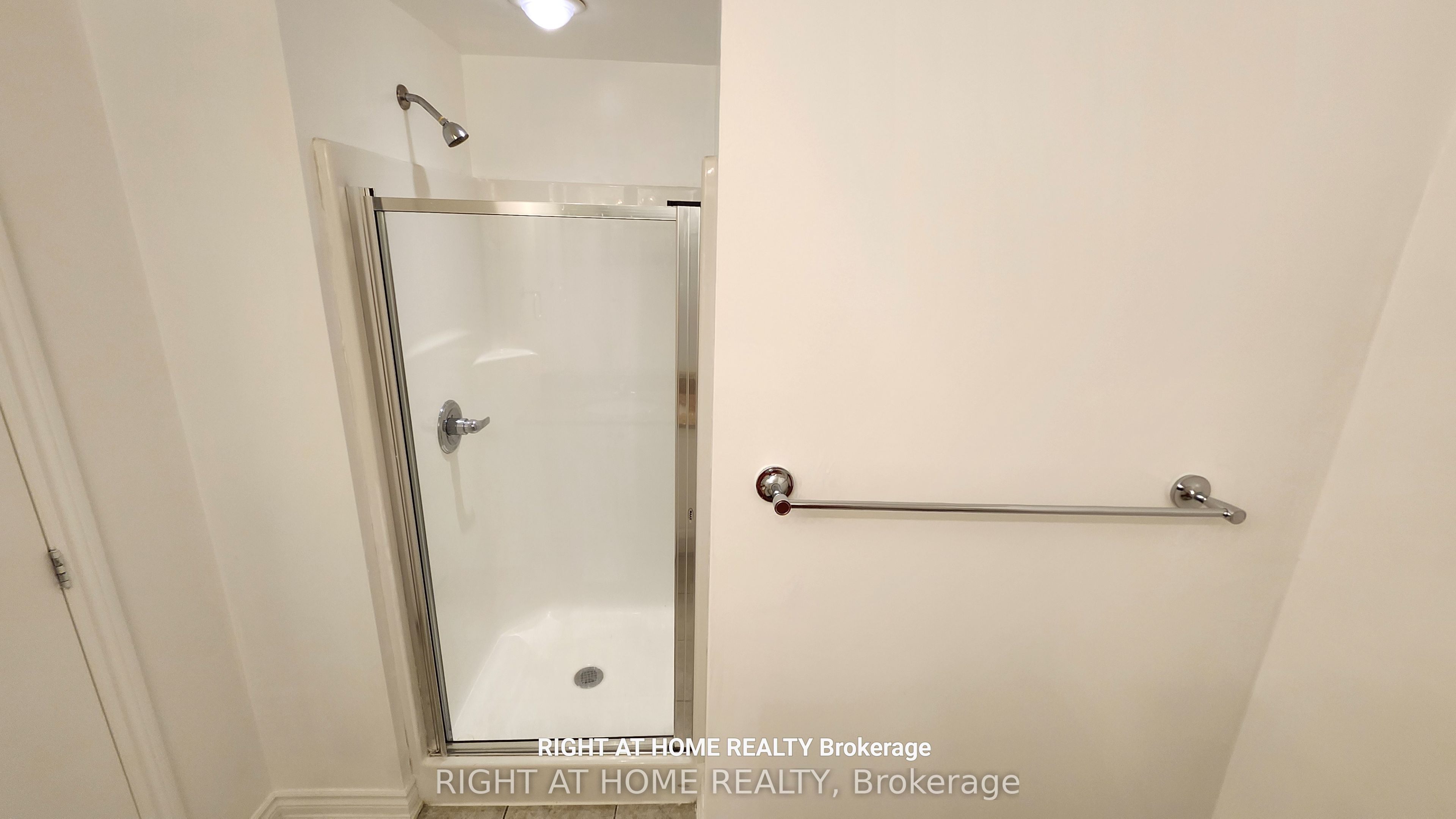 234 Rideau Street 1104 Property Photo 17