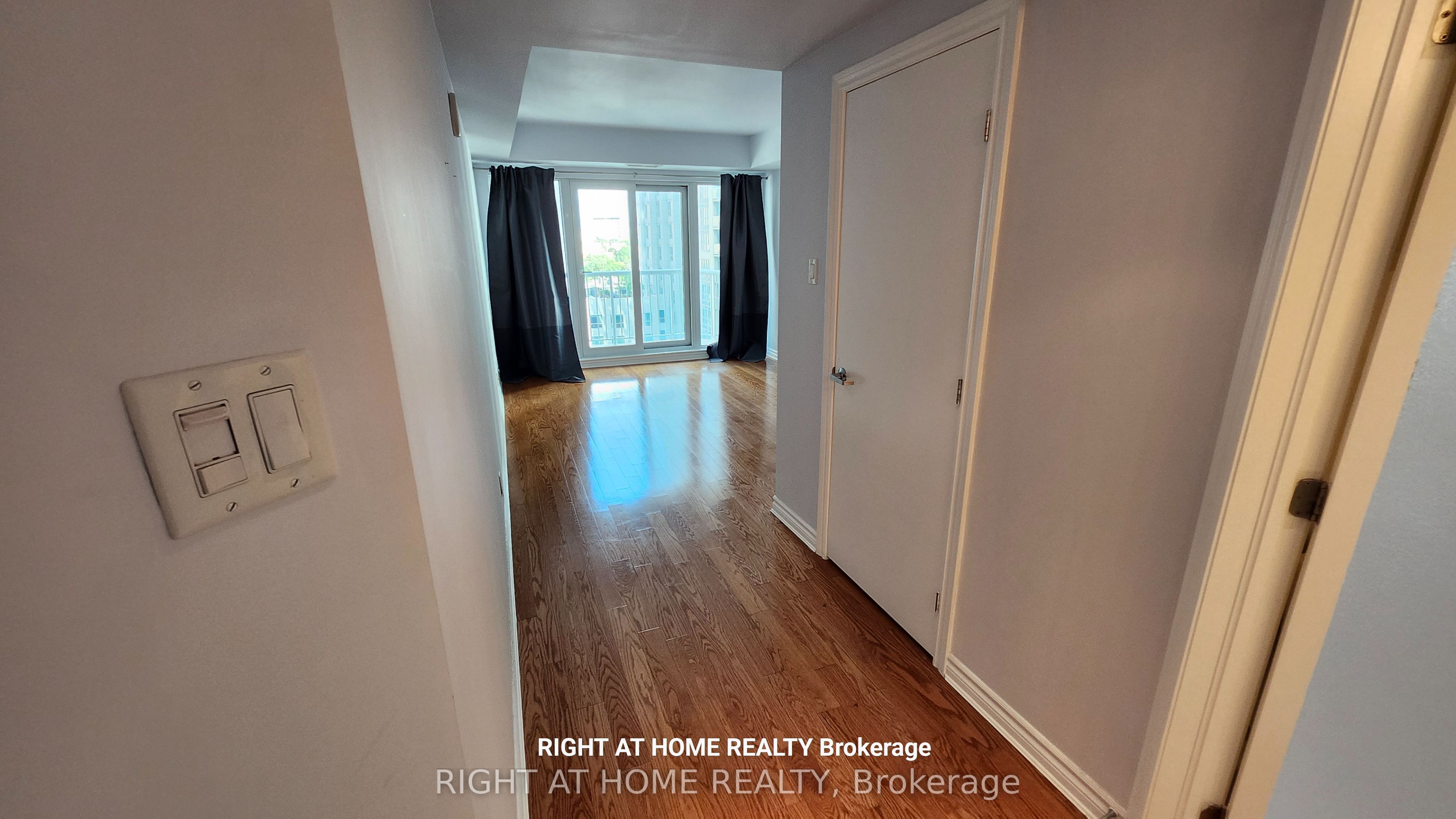 234 Rideau Street 1104 Property Photo 18