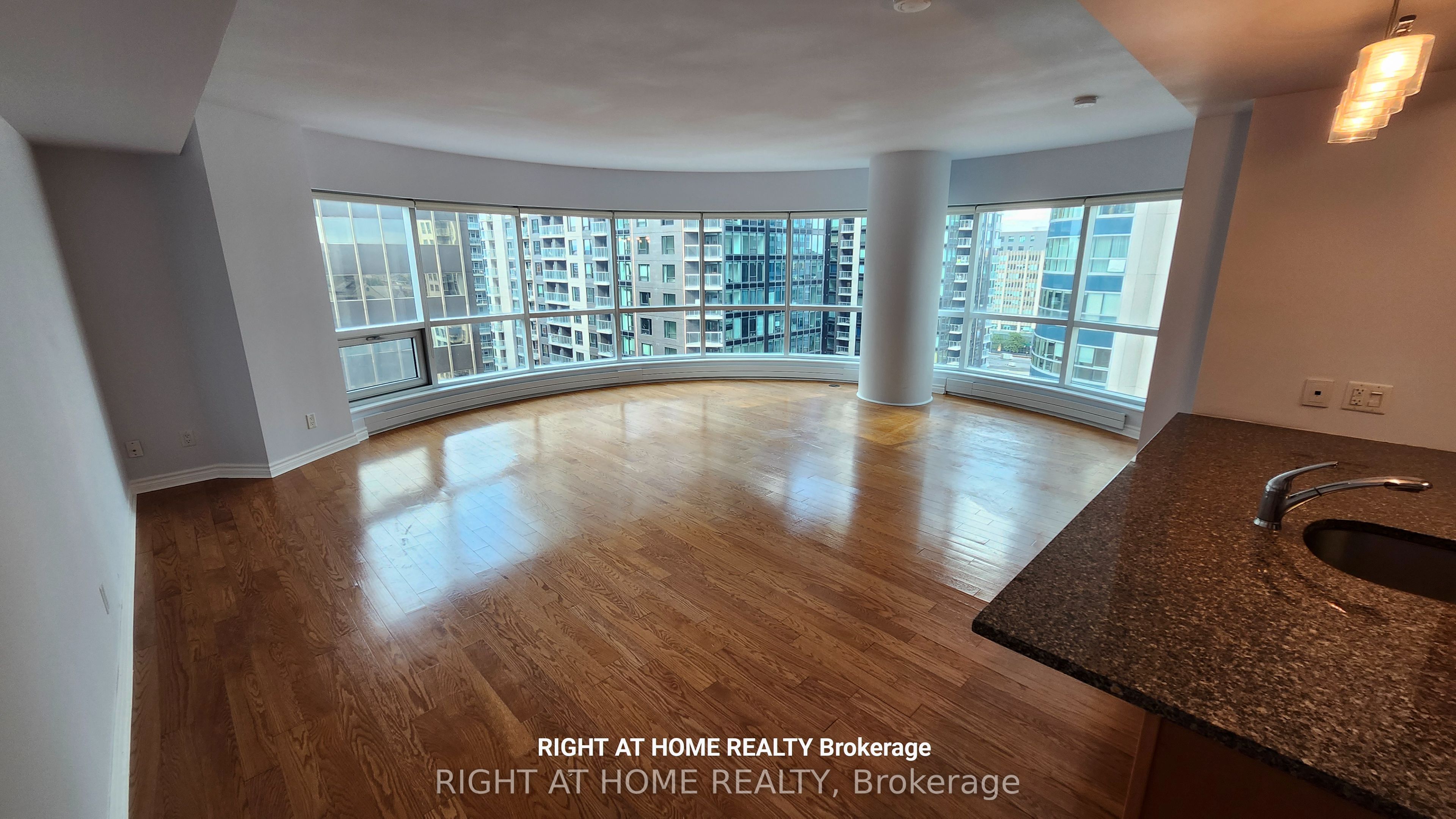234 Rideau Street 1104 Property Photo 33