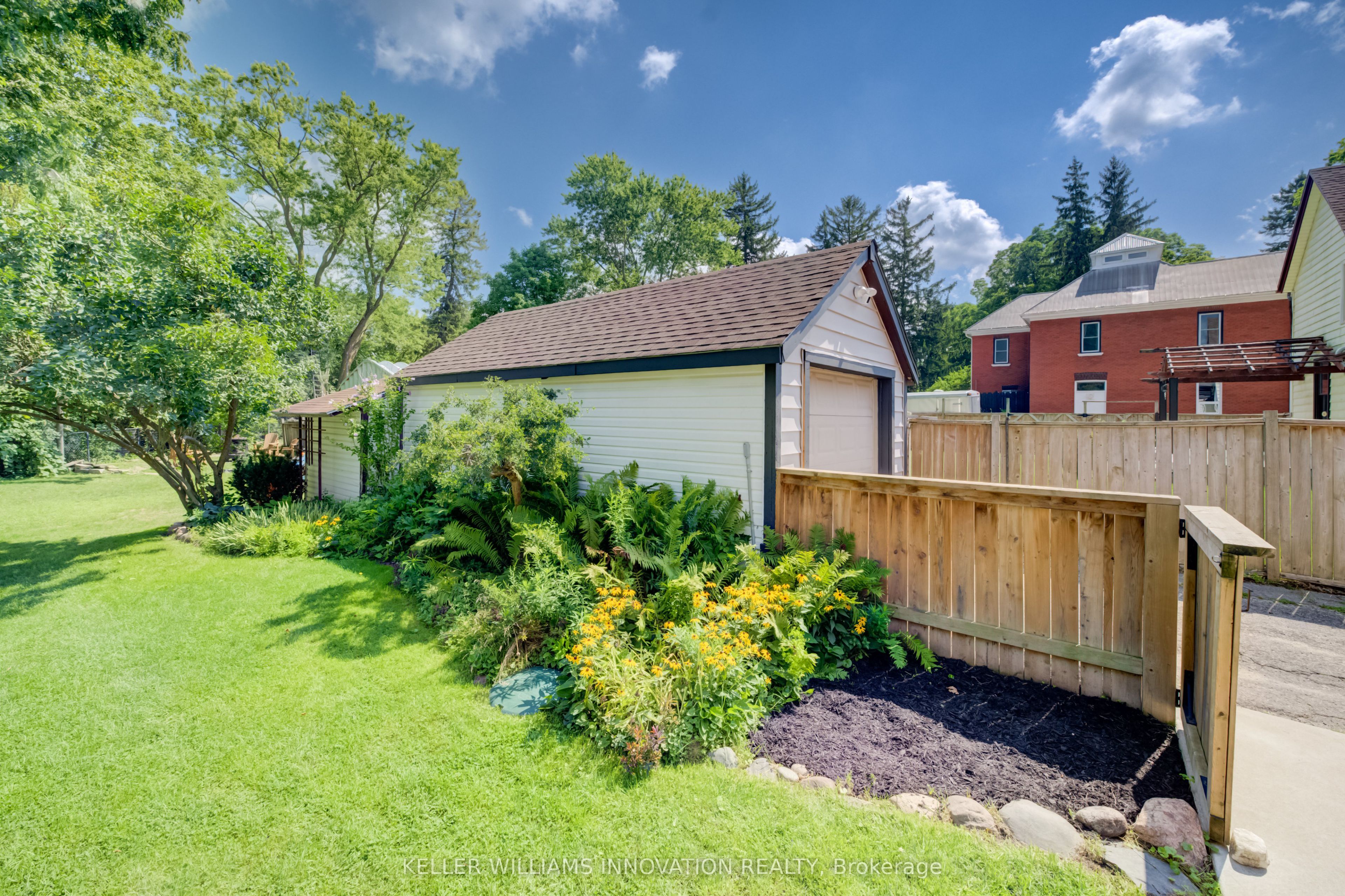 434812 Zorra Line Property Photo 18