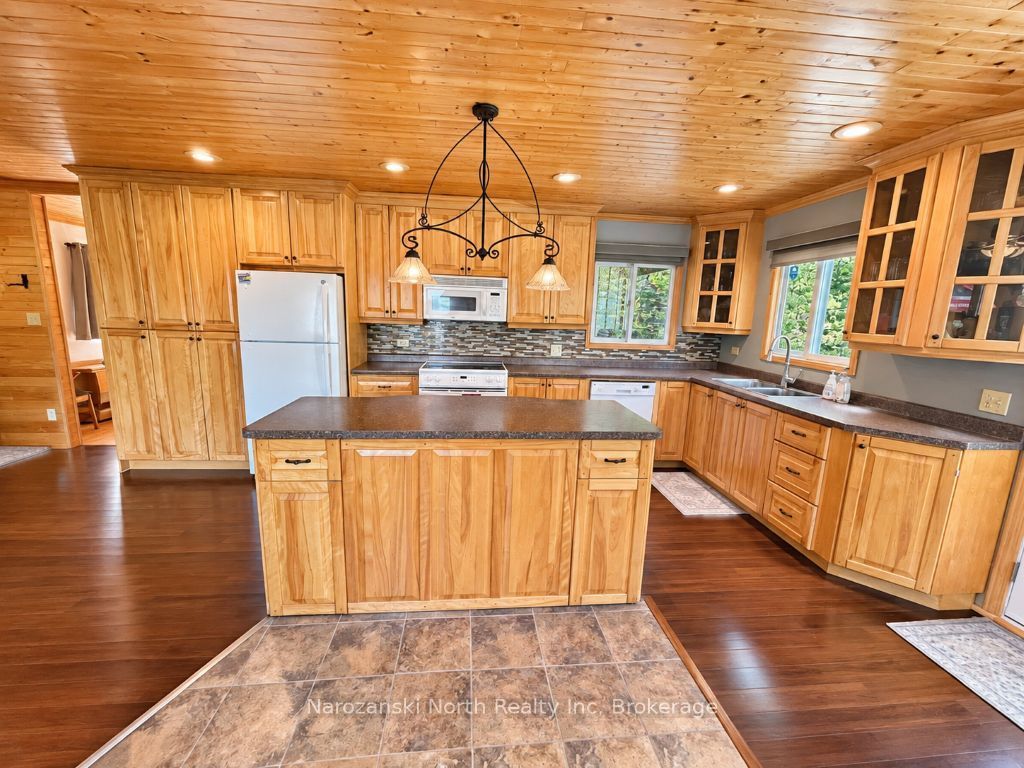 4879 F Shaw Road Road Property Photo 7