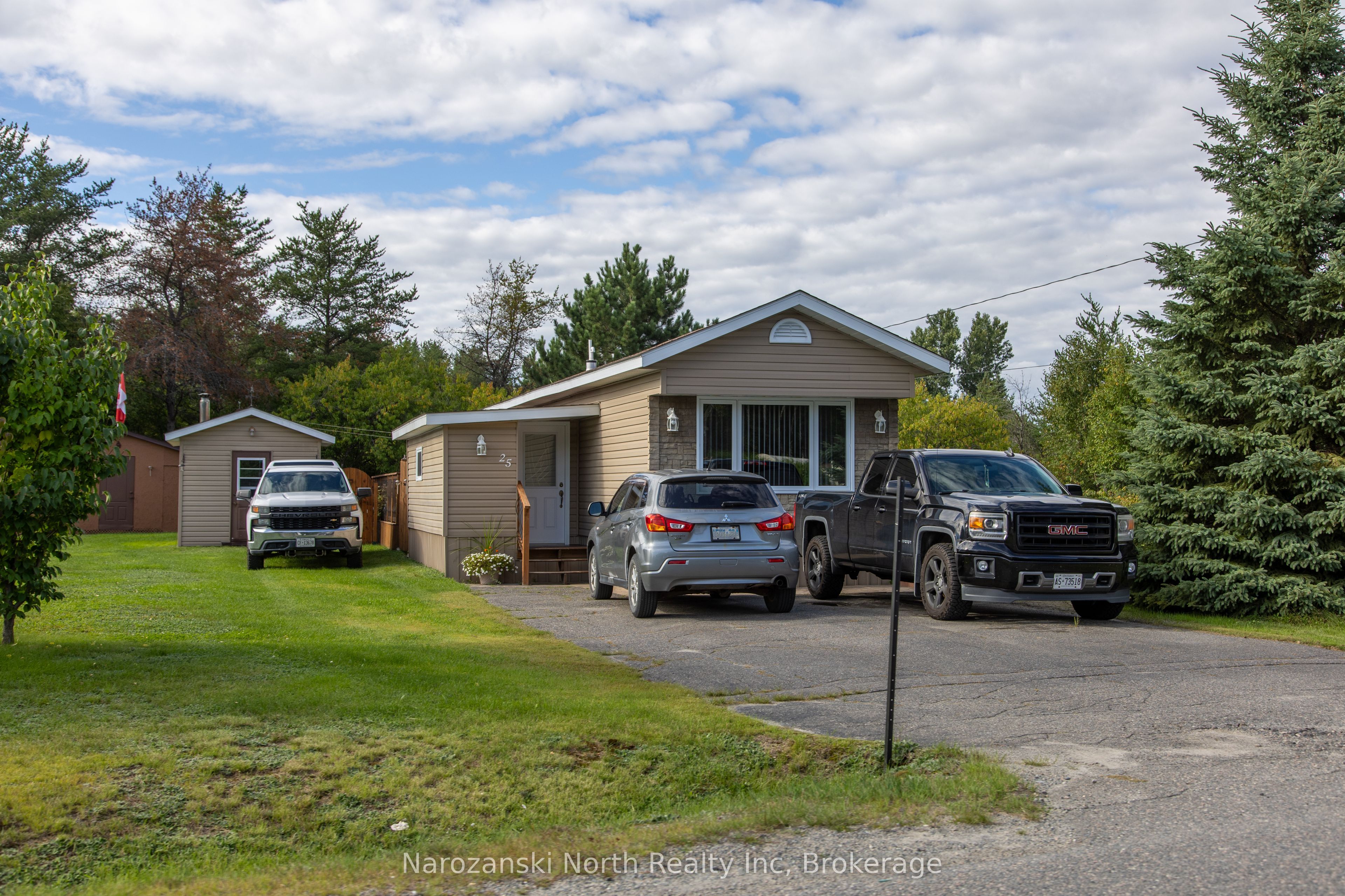 358 Gravel Drive Property Photo 9