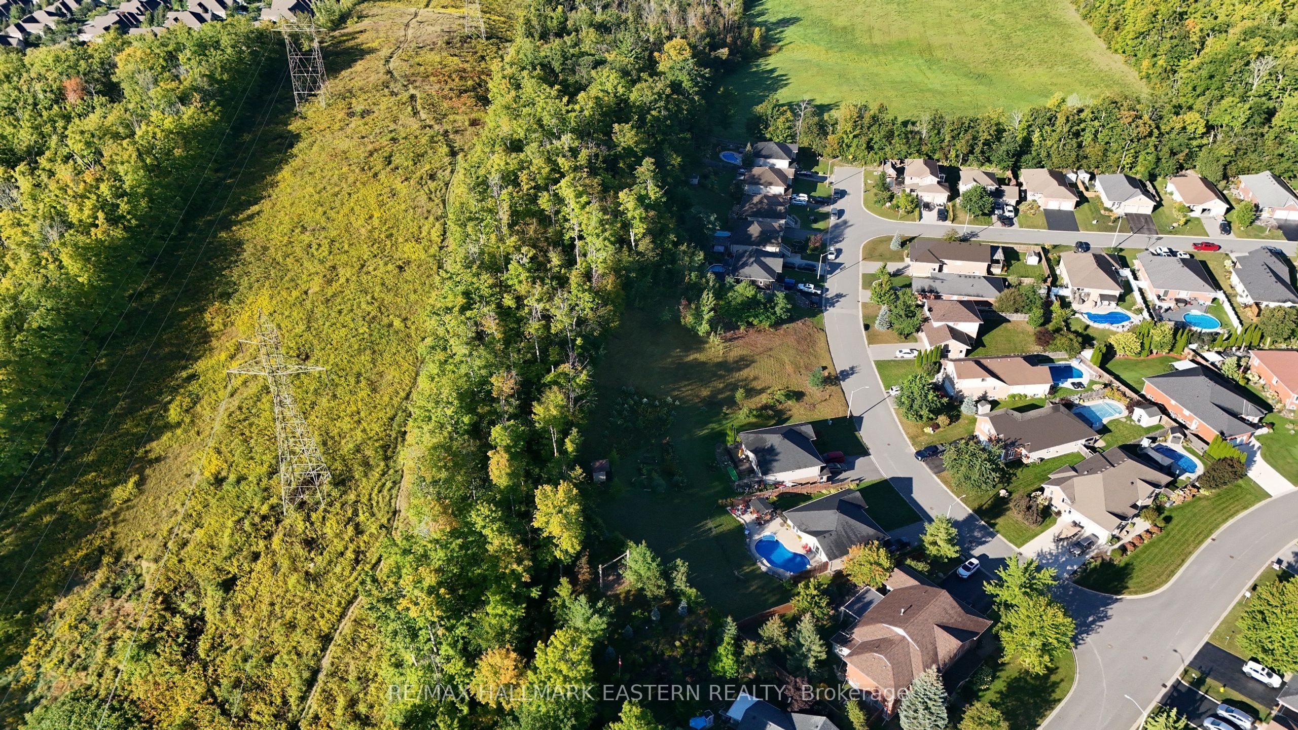 406 Country Lane Property Photo 11