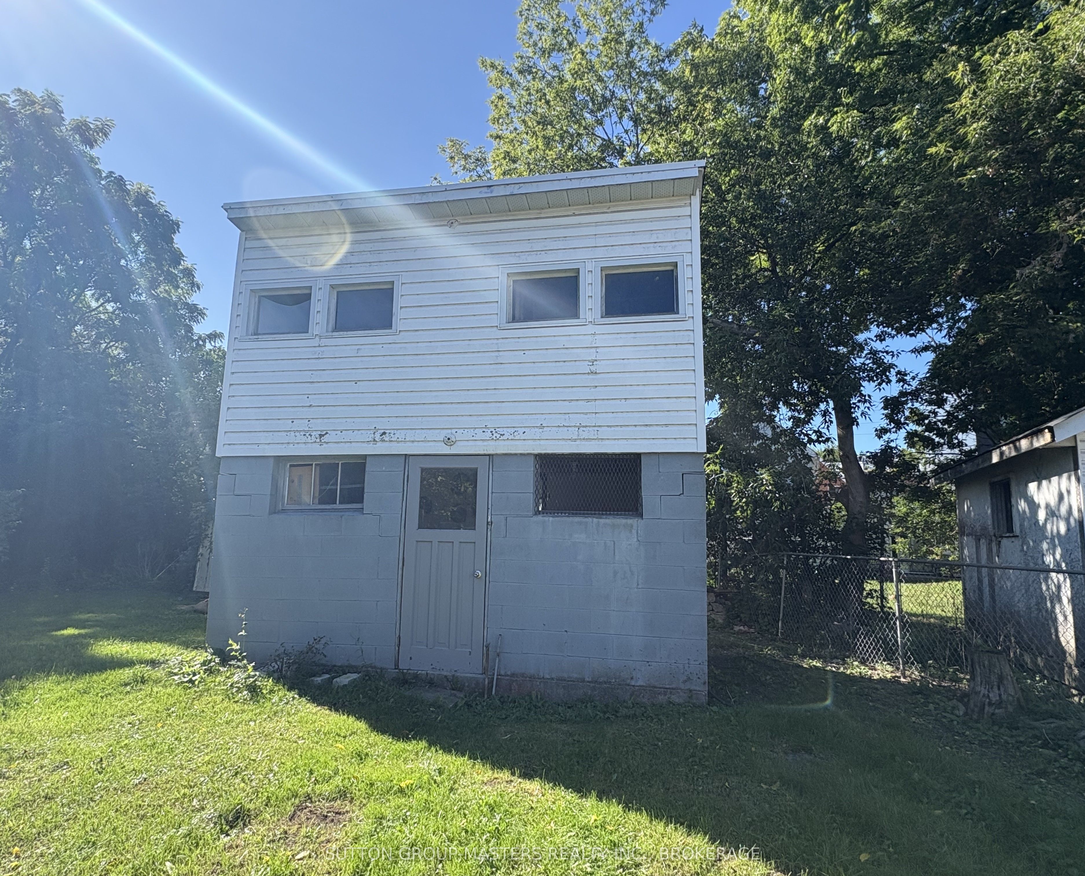 50 Elm Street Property Photo 11