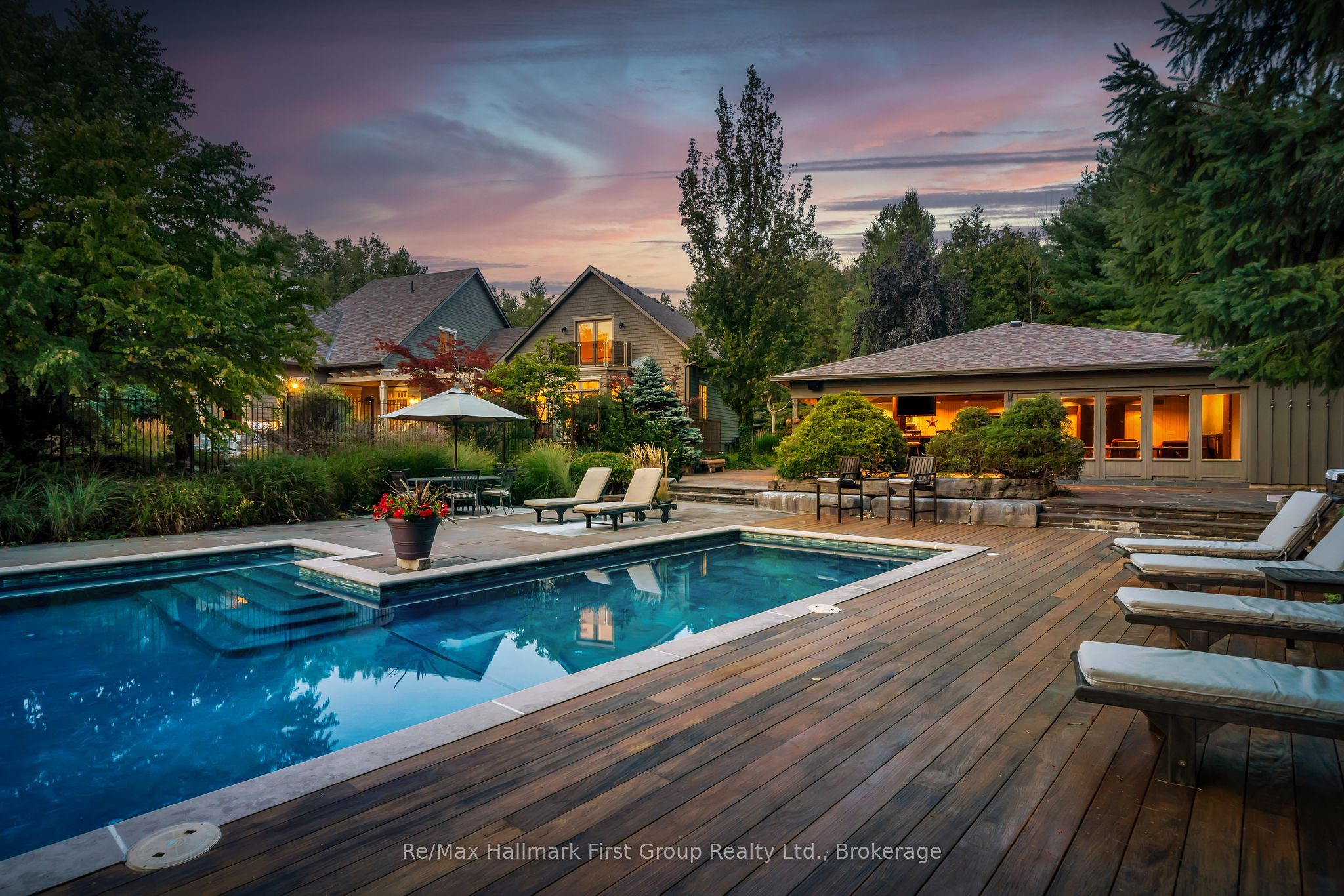 3121 Theatre Road N Property Photo 1