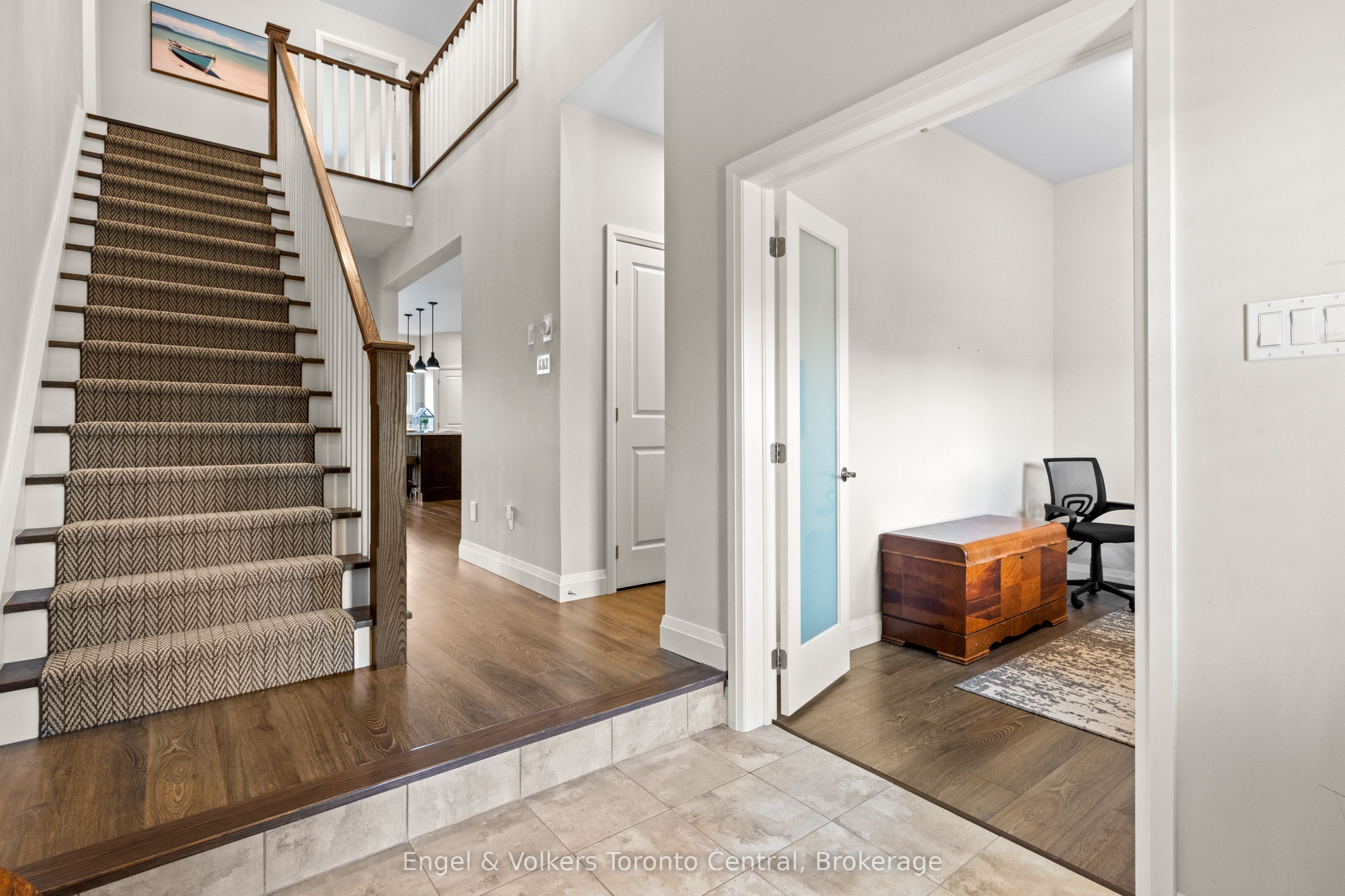 360 Yellow Birch Crescent Property Photo 19