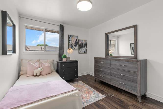 474 Southdale Road E 28 Property Photo 11