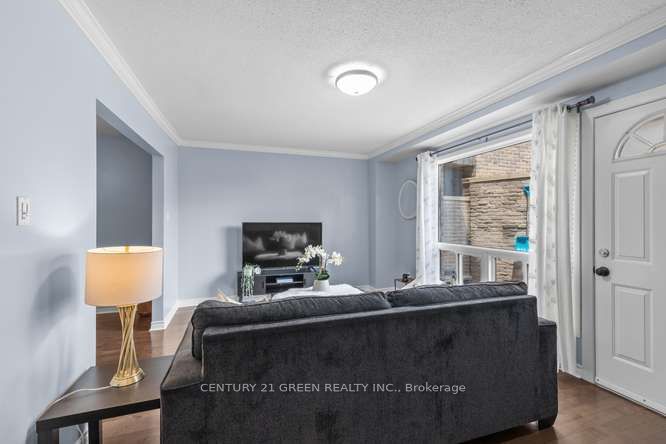 474 Southdale Road E 28 Property Photo 16