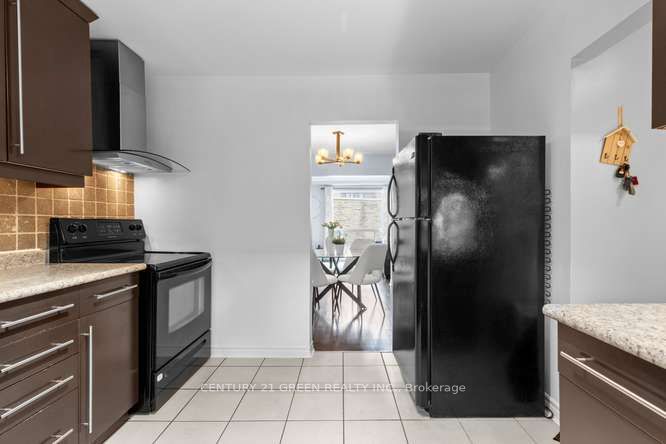 474 Southdale Road E 28 Property Photo 28