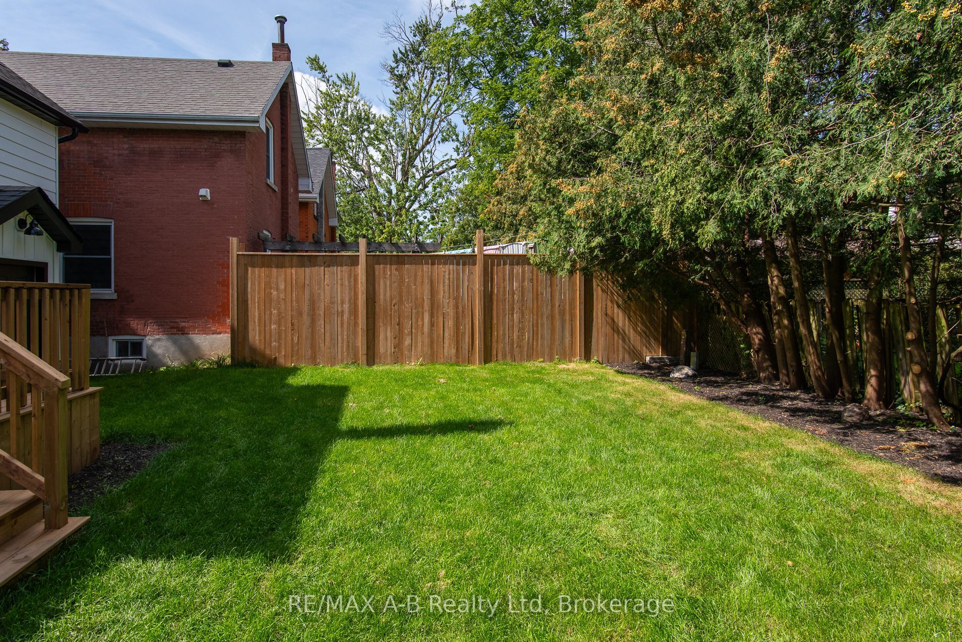 40 East Gore Street Property Photo 10