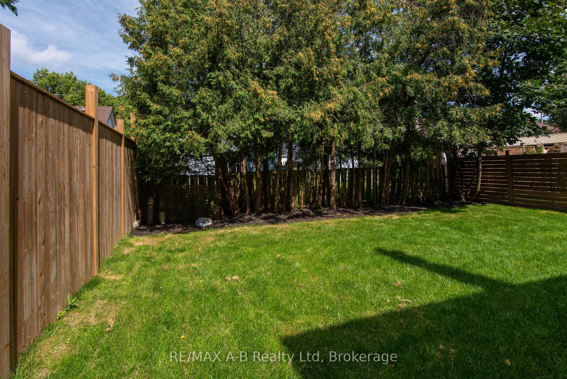 40 East Gore Street Property Photo 14